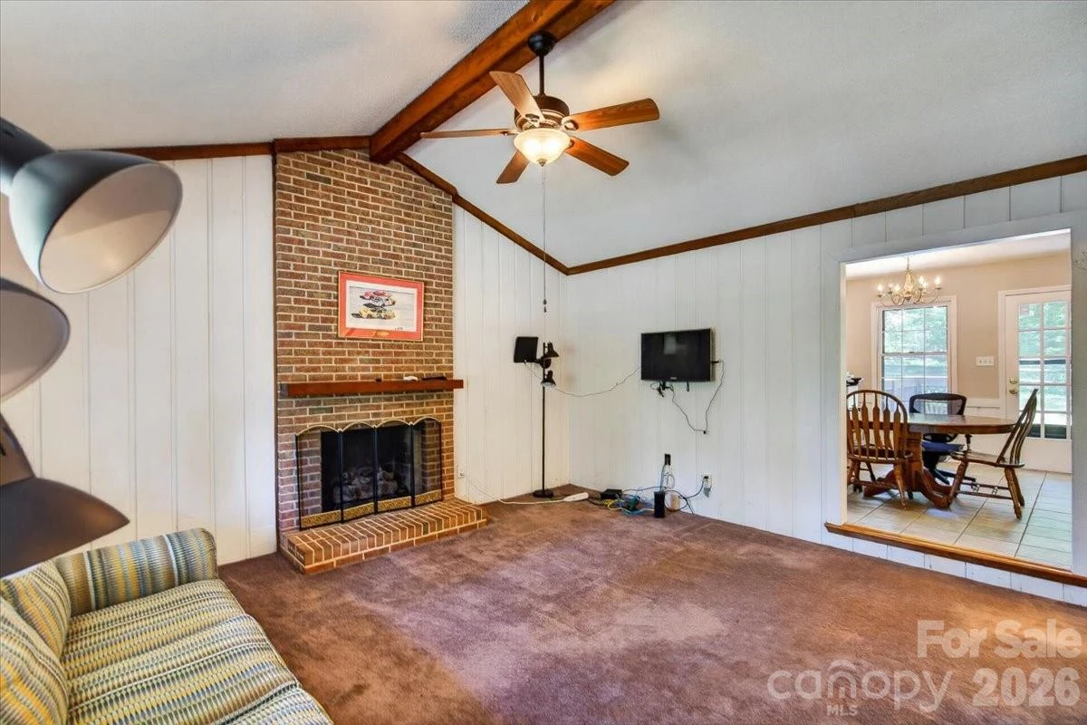 7615 Alexander Road - Photo 6