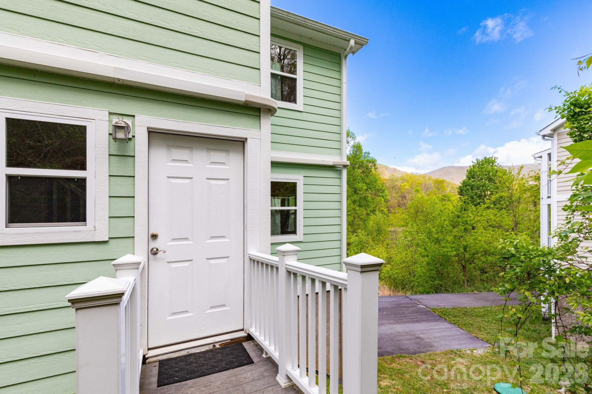 12 Lila Lane - Photo 3