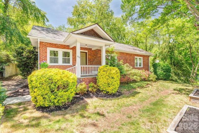 233/231 Fairfax Avenue, Asheville, NC, 28806