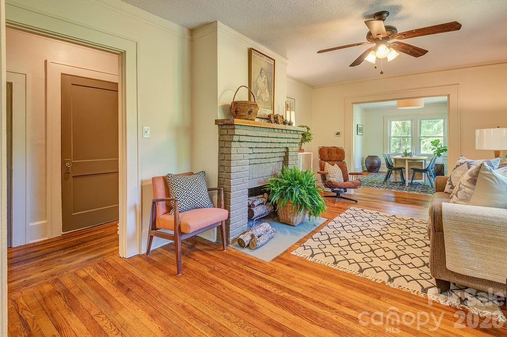 233/231 Fairfax Avenue #A/B - Photo 6