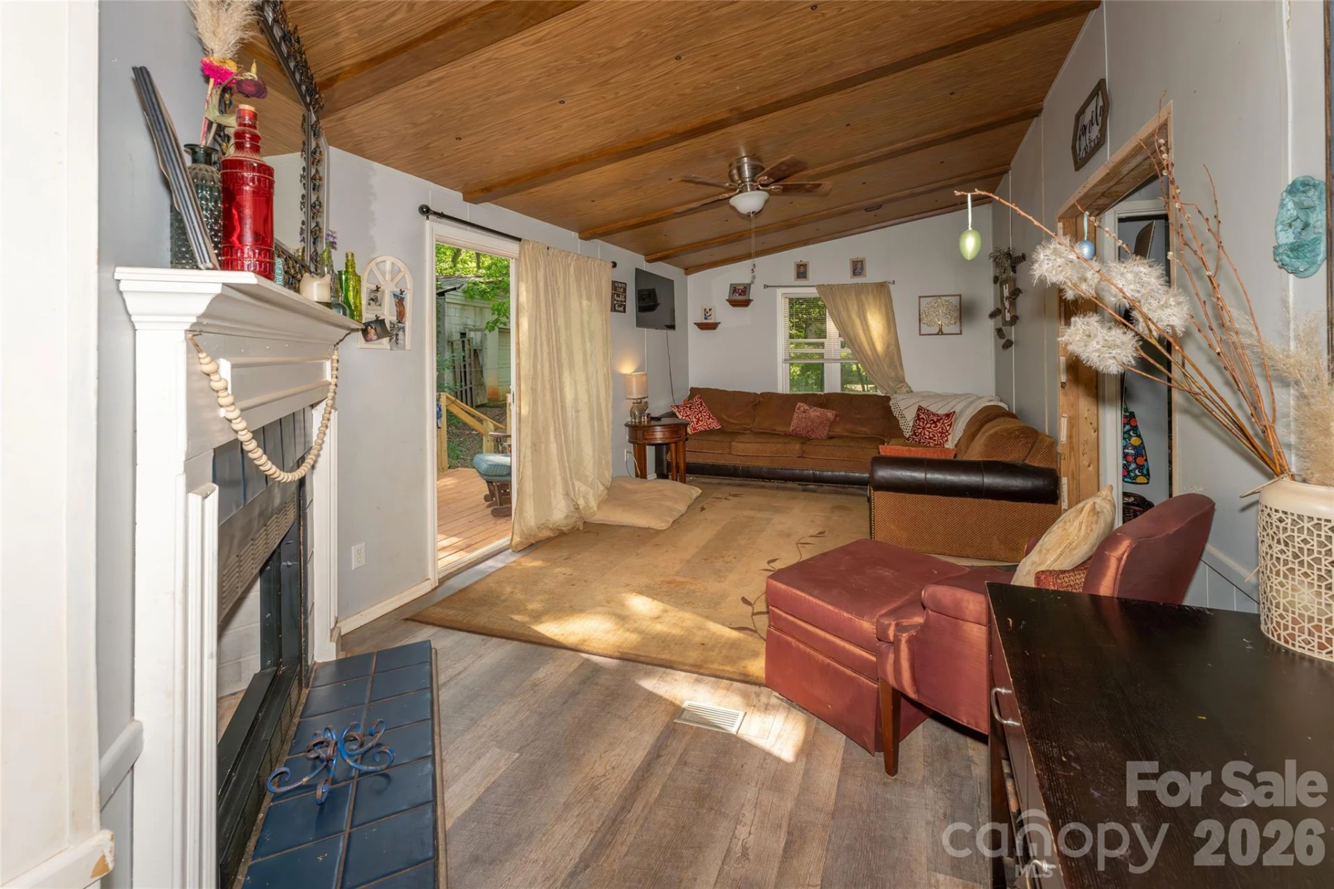 6132 Sherwood Lane - Photo 5