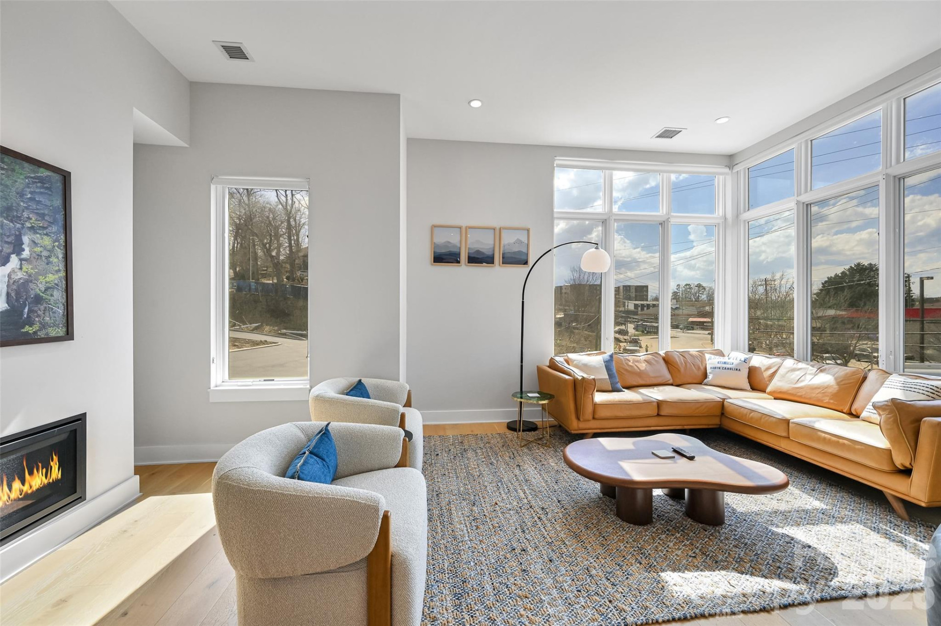 1 Bauhaus Court - Photo 2