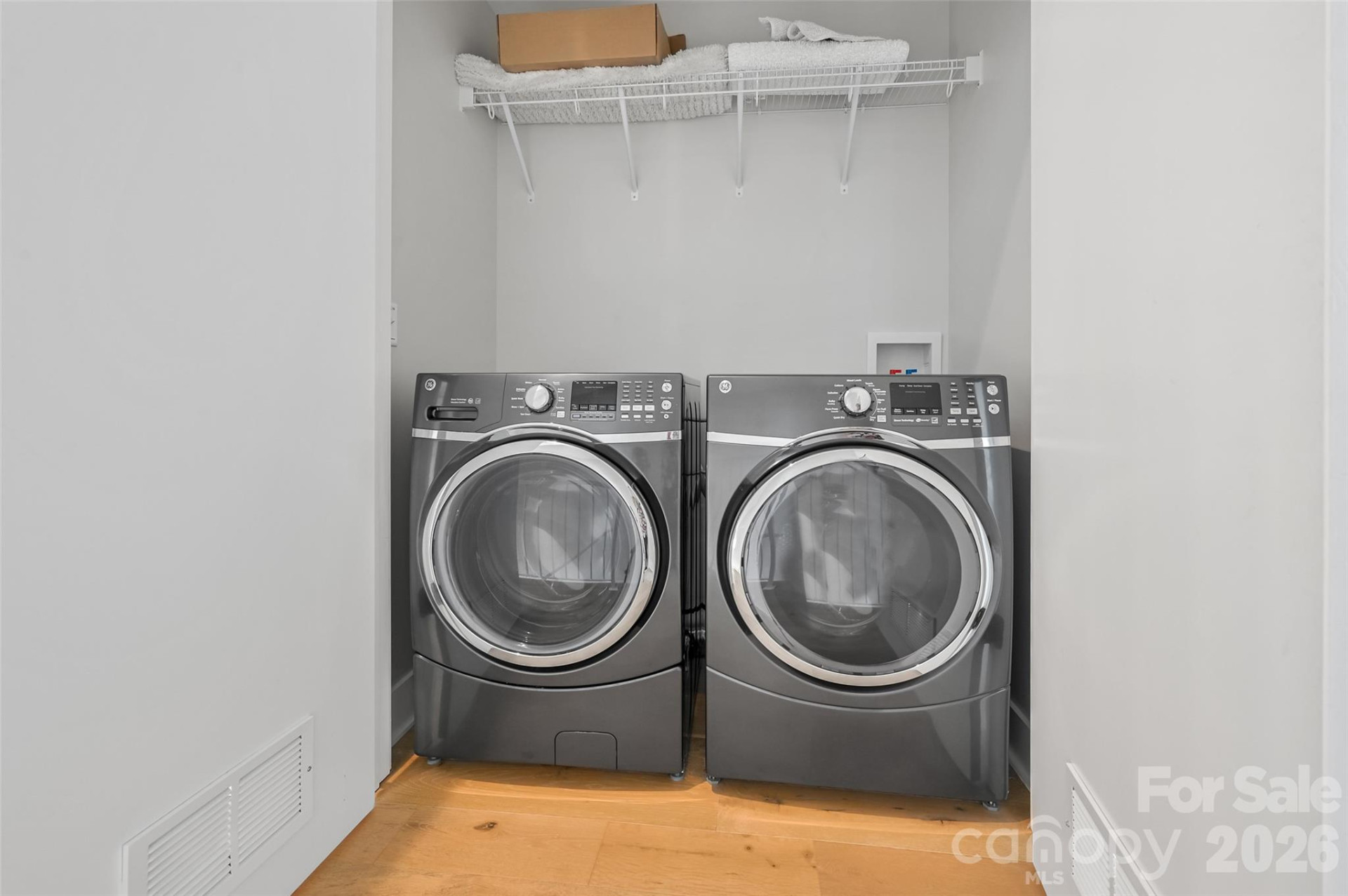 1 Bauhaus Court - Photo 17