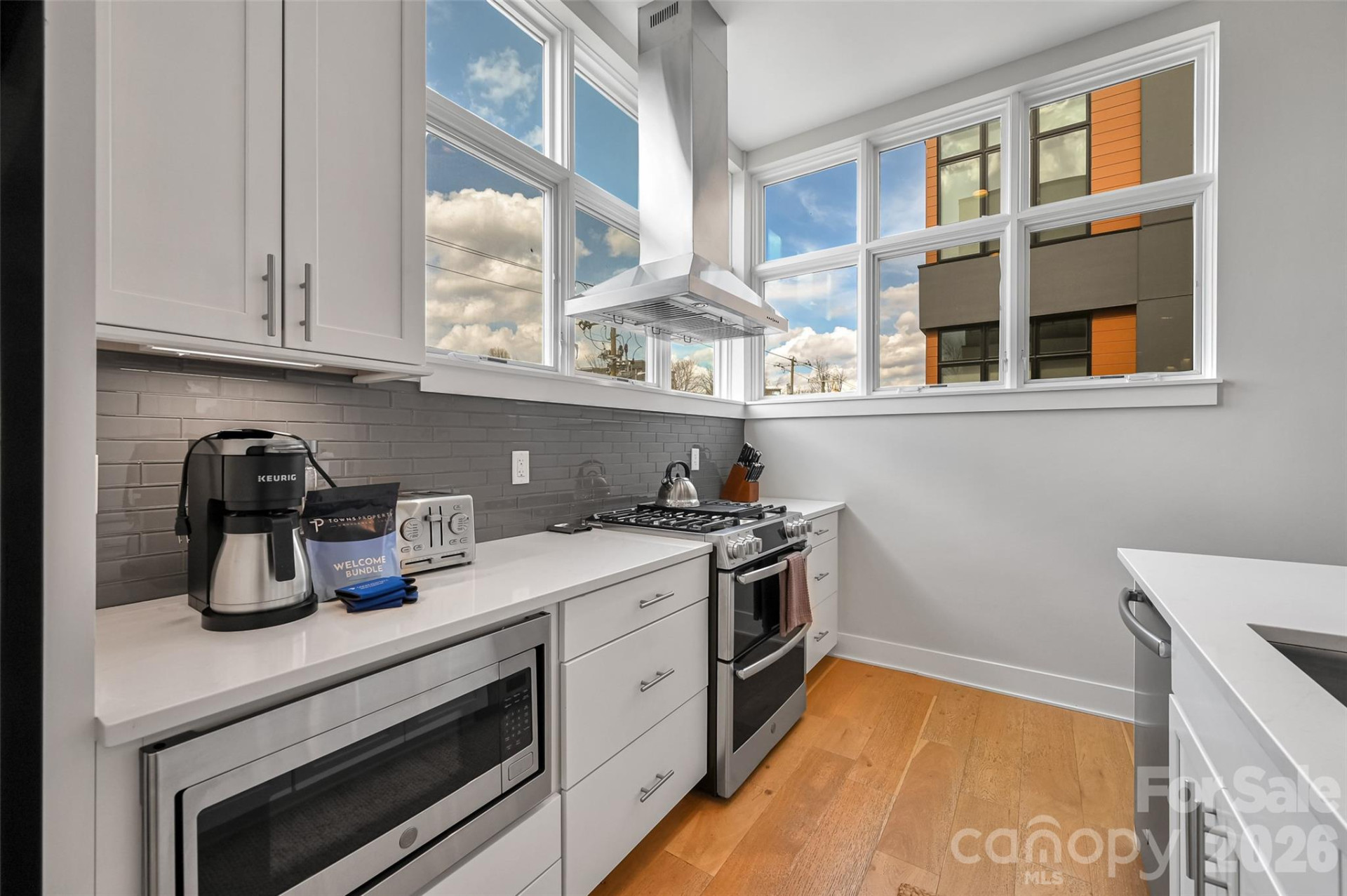 1 Bauhaus Court - Photo 4