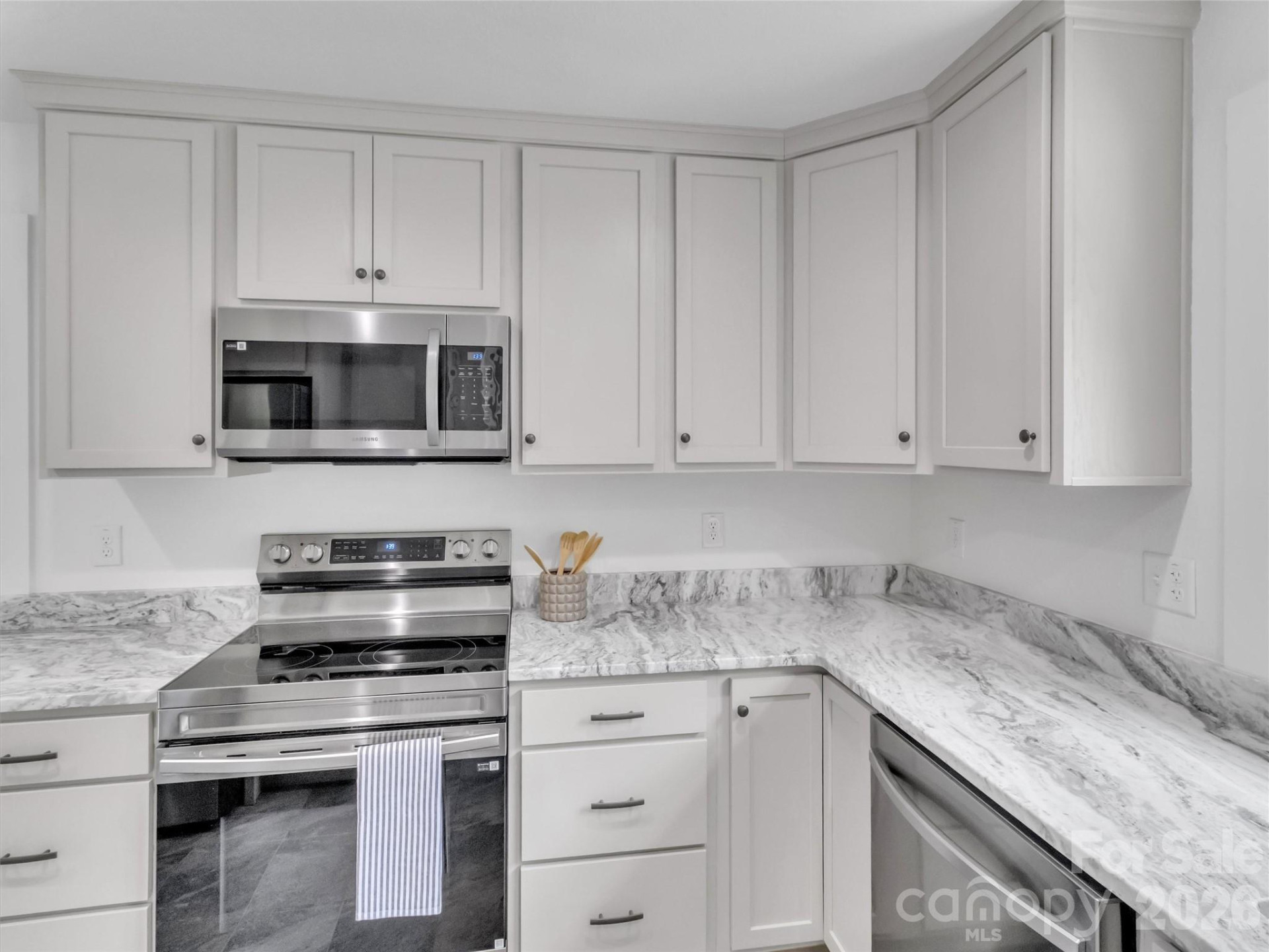 3575 Dellwood Road - Photo 15