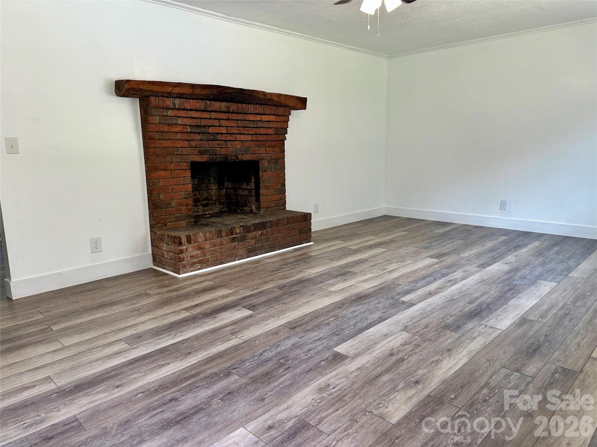 8855 Bugger Hollow Road - Photo 12