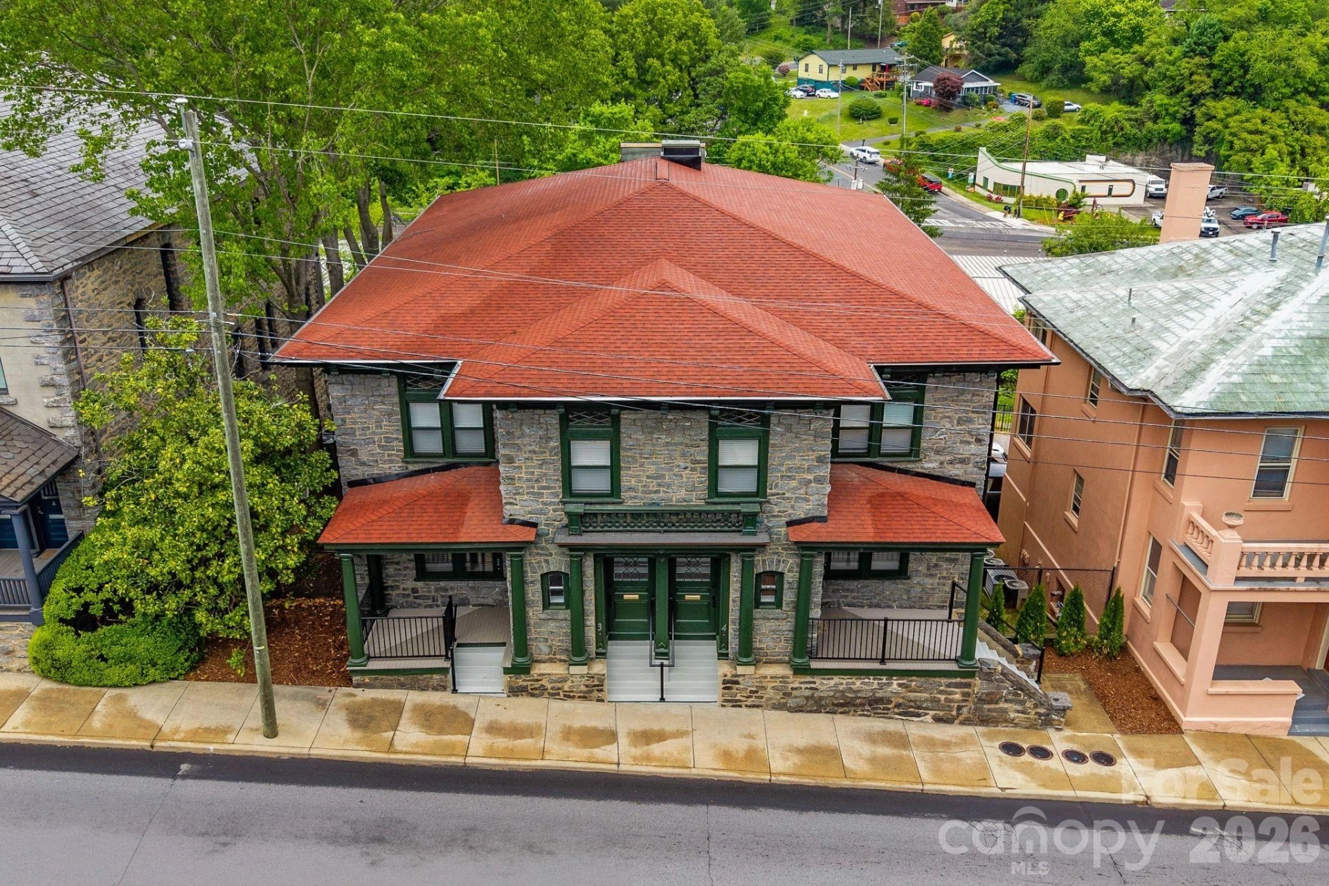 134 Biltmore Avenue #2