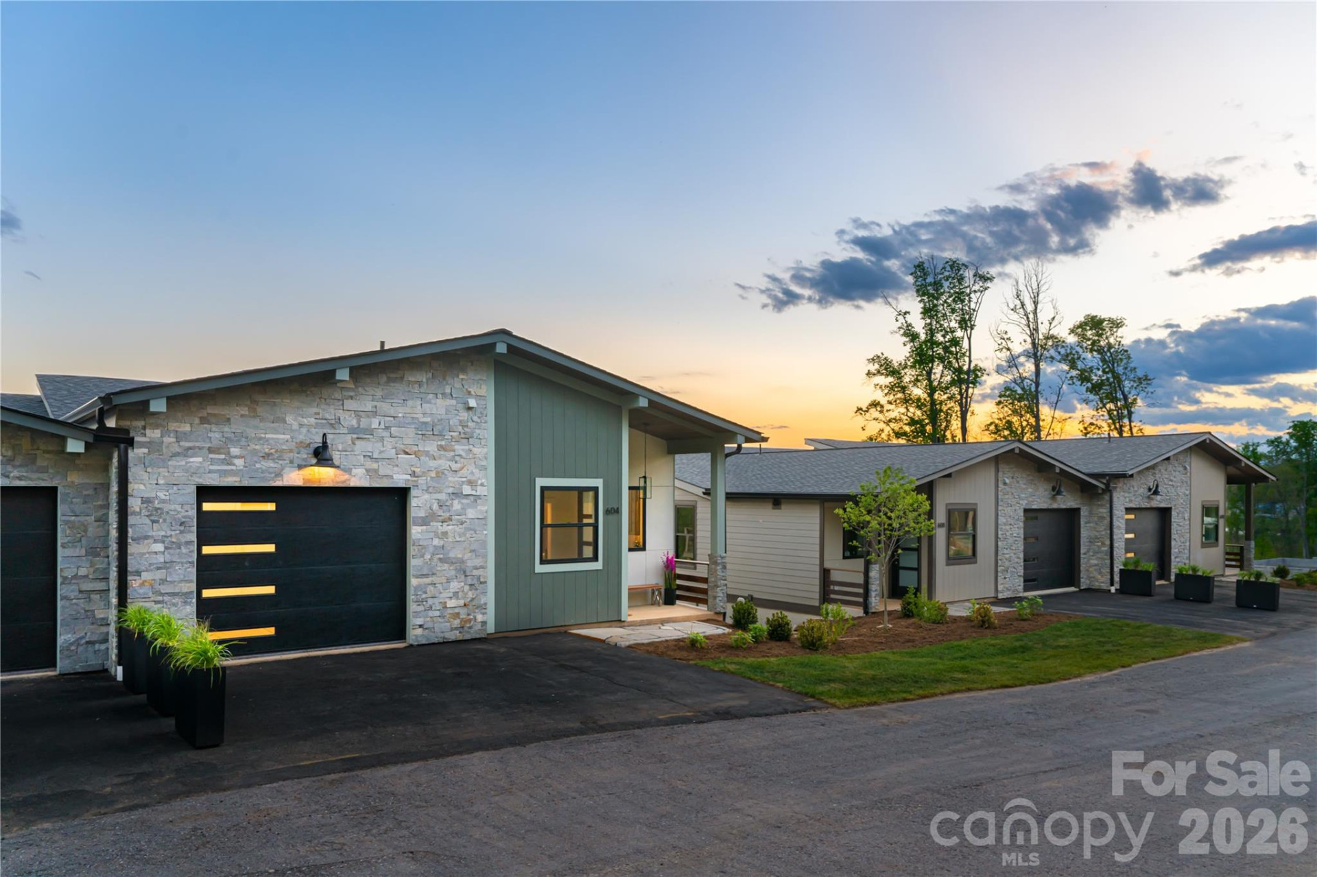 604 Storybook Villas Trail - Photo 42