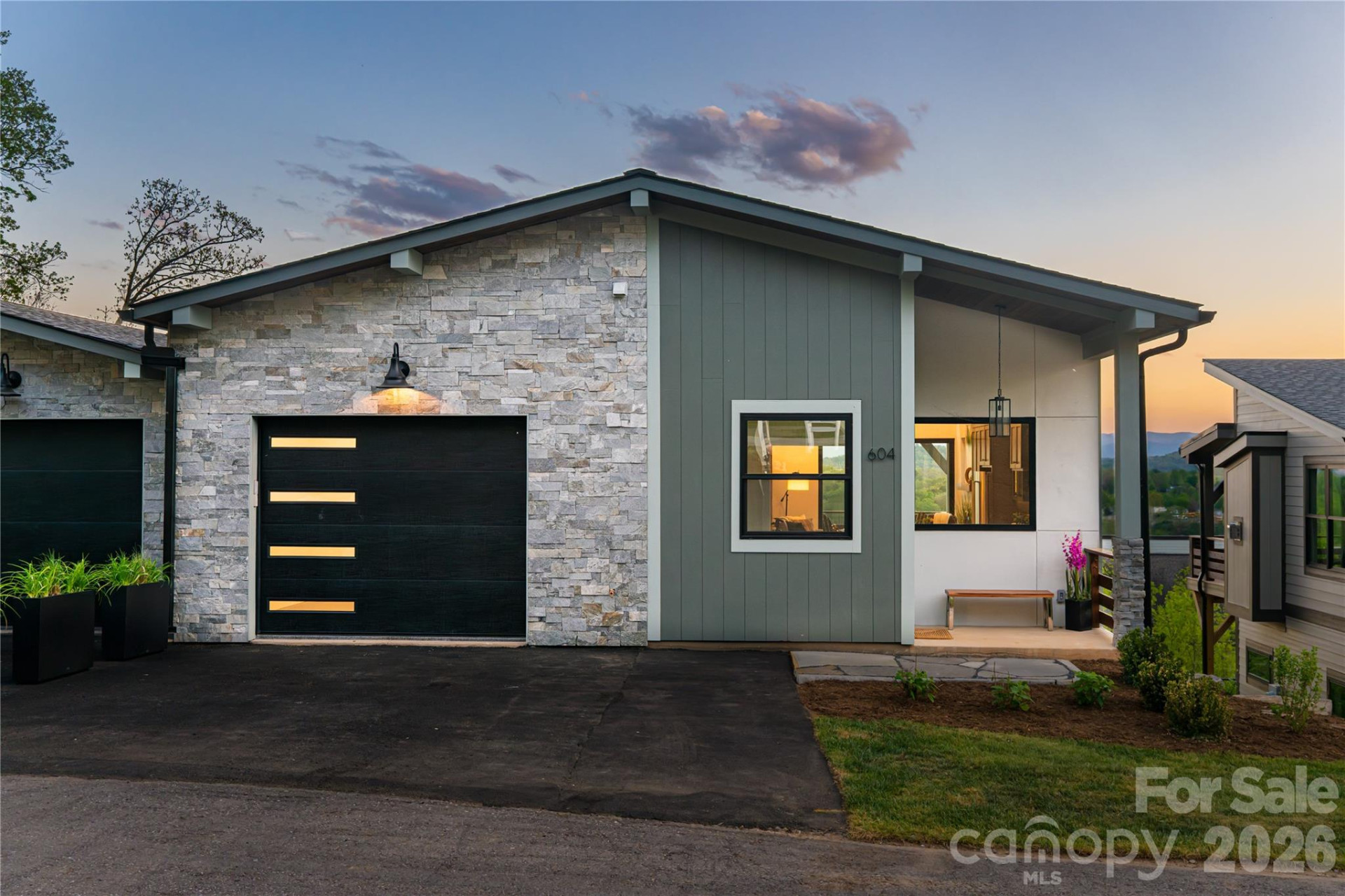 604 Storybook Villas Trail - Photo 7