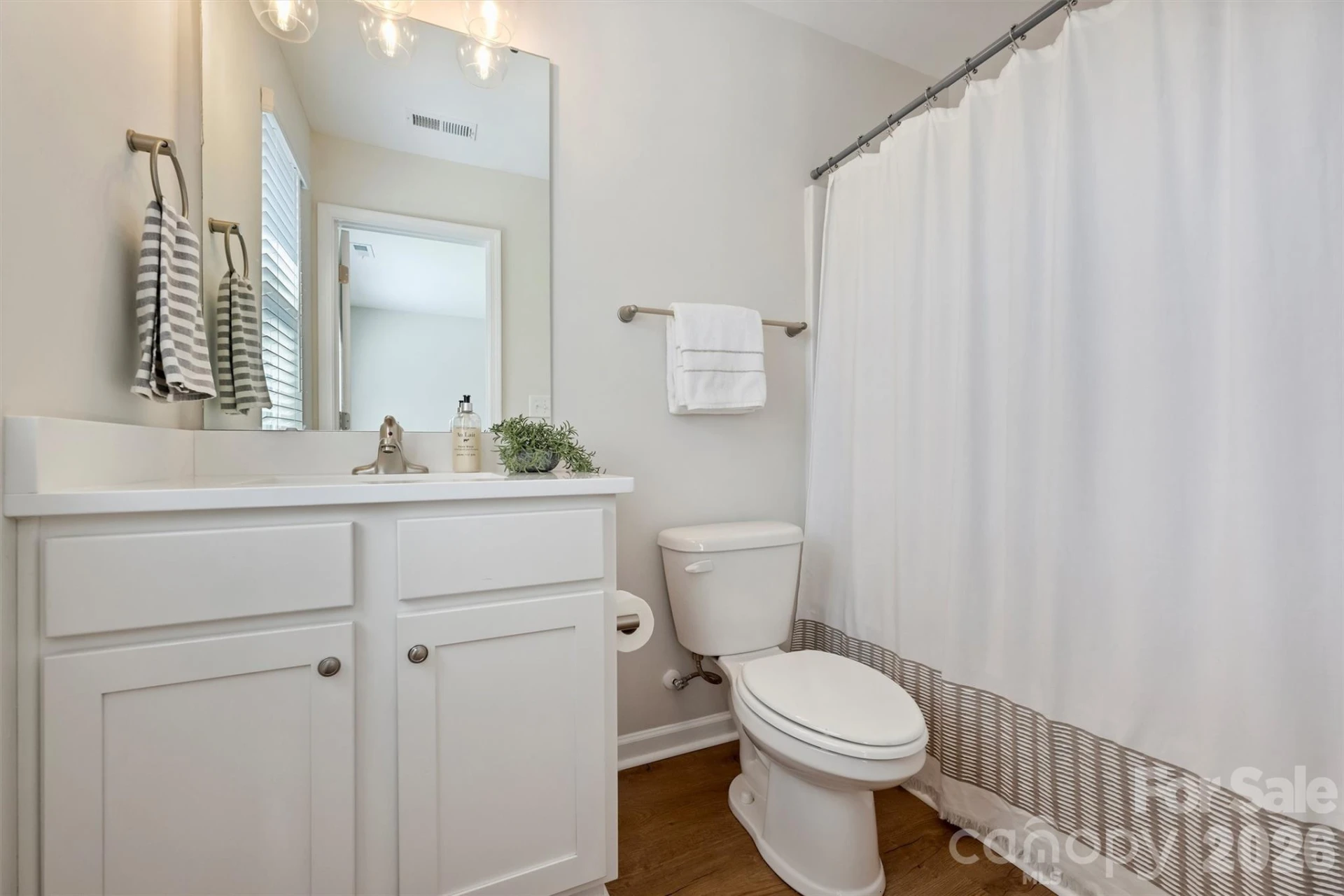 2409 Via del Conte Alley - Photo 32
