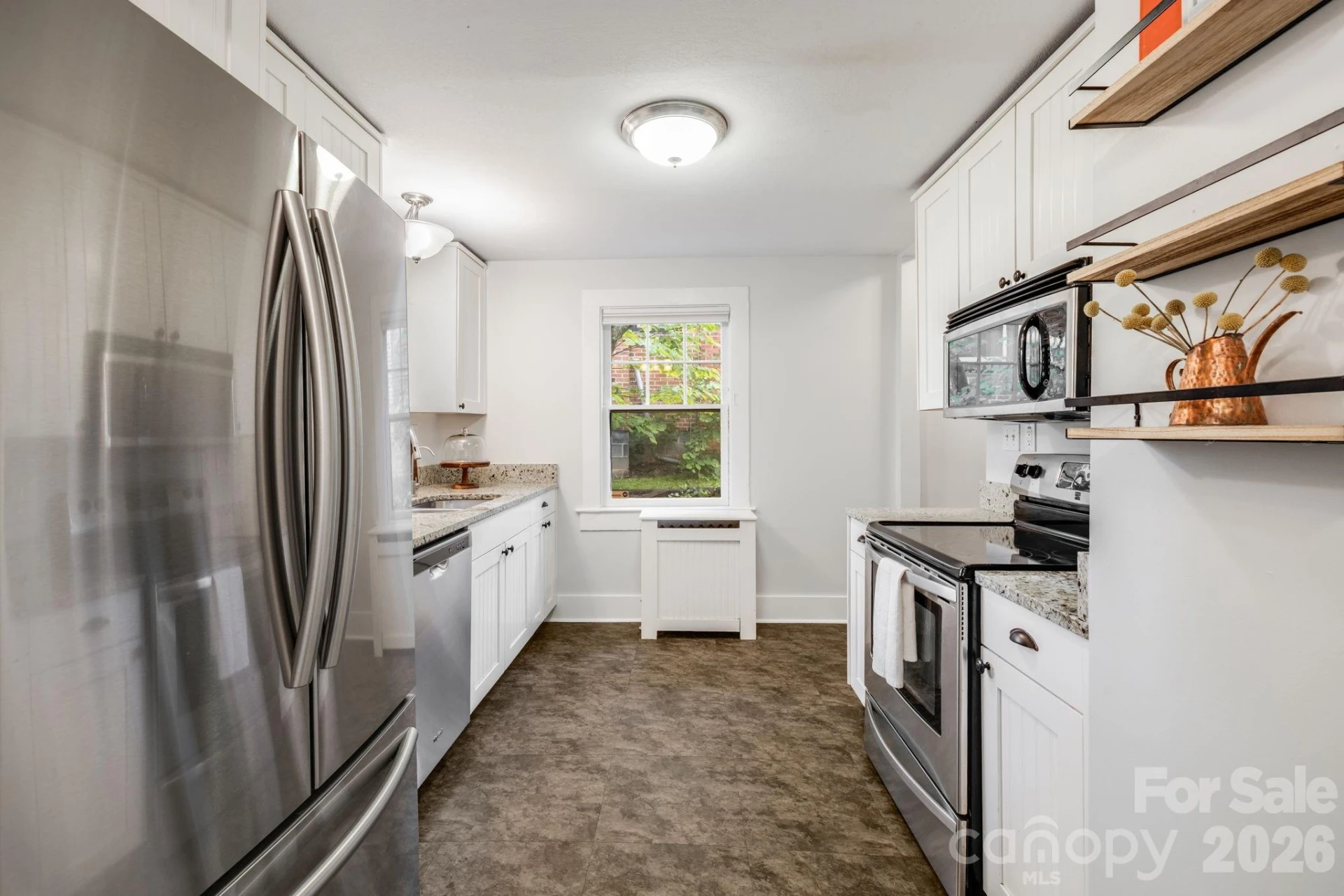 185 Flint Street - Photo 16