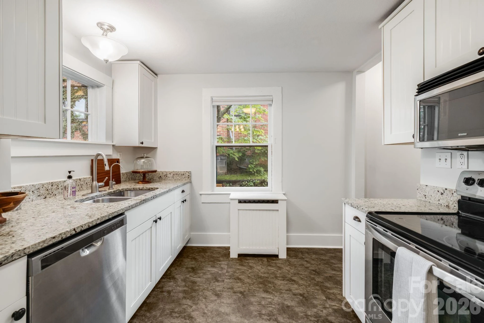 185 Flint Street - Photo 17