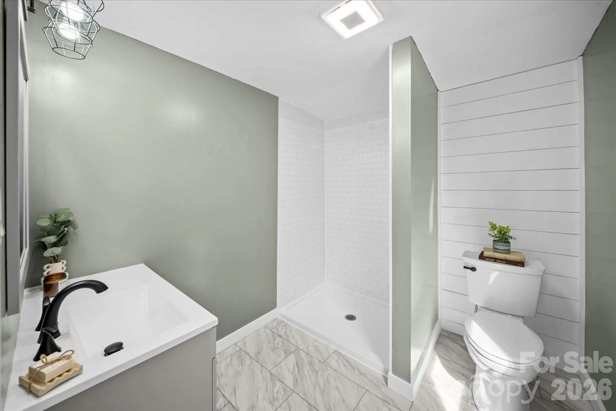 6440 Bostic Sunshine Highway - Photo 13