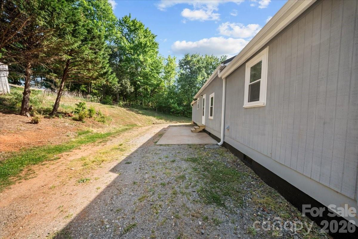 6440 Bostic Sunshine Highway - Photo 17