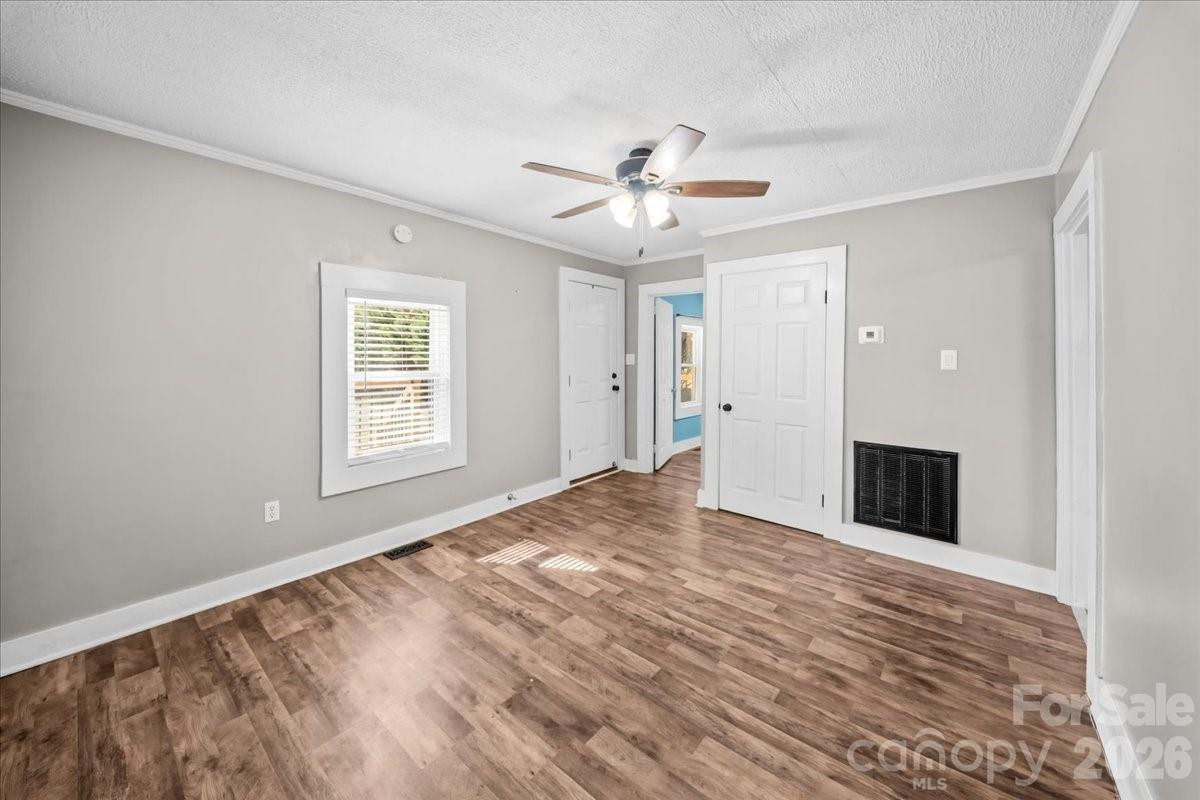 6440 Bostic Sunshine Highway - Photo 10