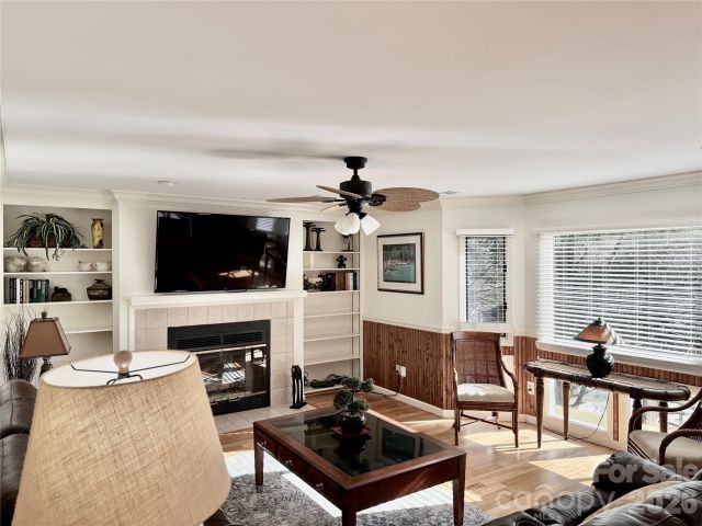 111 Burning Tree Lane, Flat Rock, NC, 28731