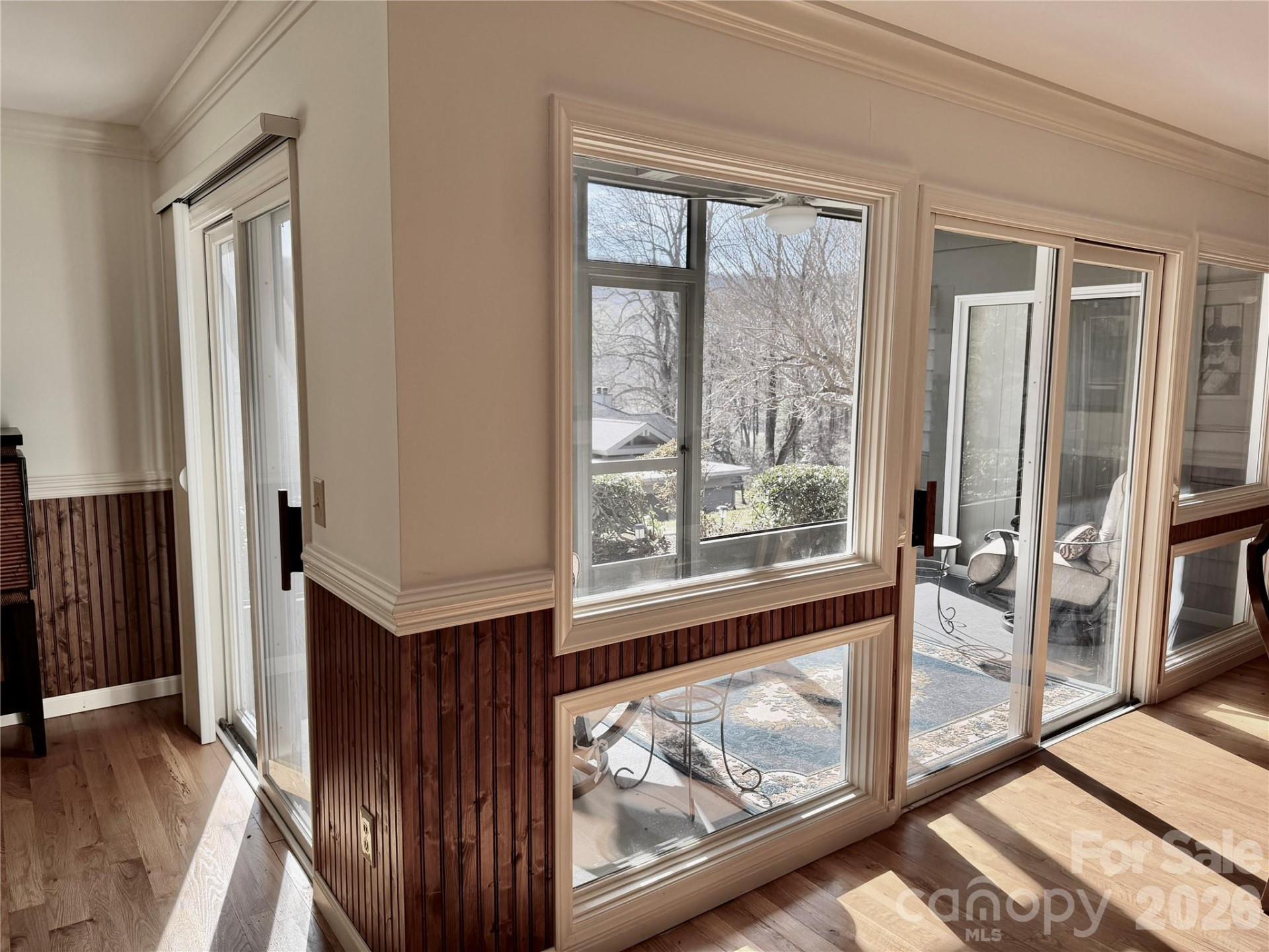 111 Burning Tree Lane - Photo 2