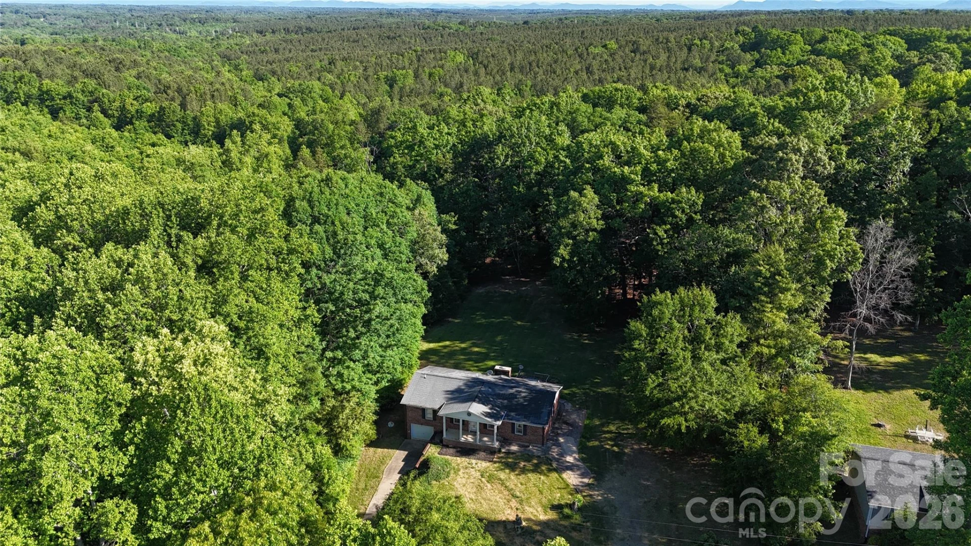 232 Chase Drive - Photo 3
