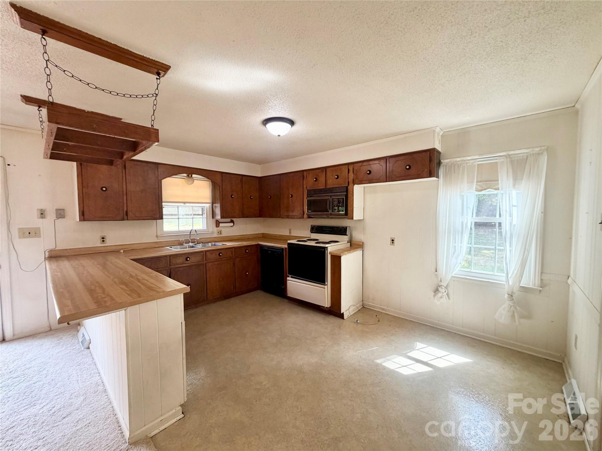 232 Chase Drive - Photo 5
