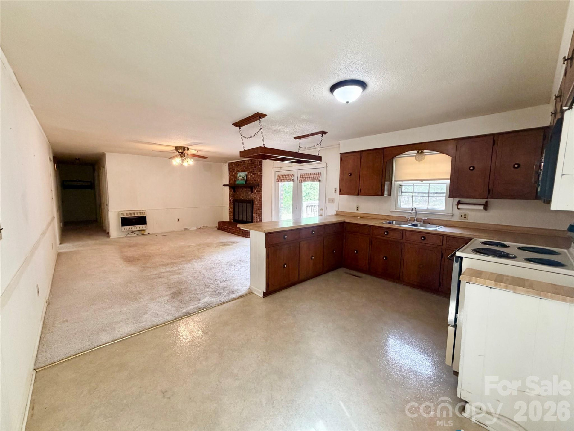 232 Chase Drive - Photo 10