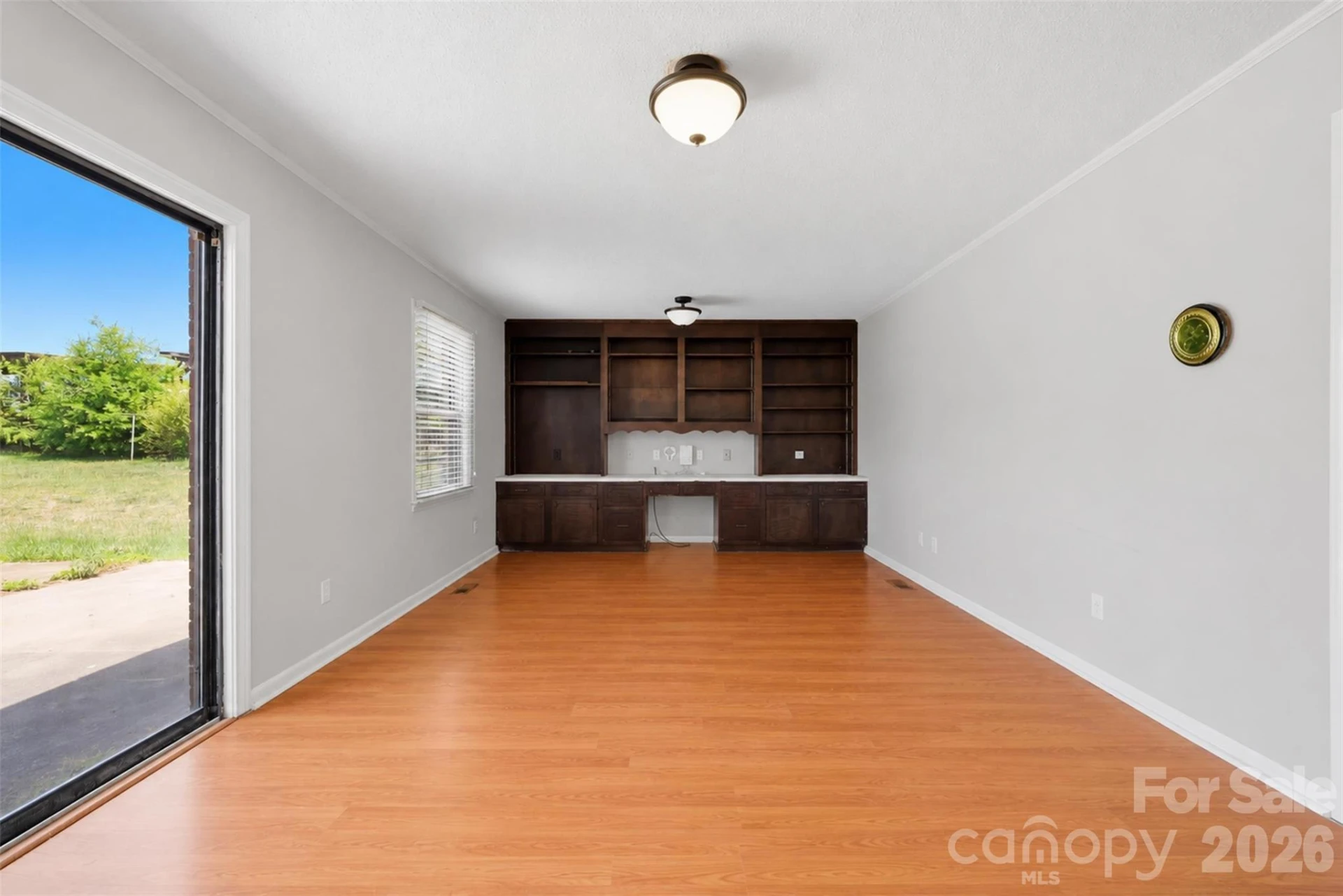 1910 26th Street - Photo 12