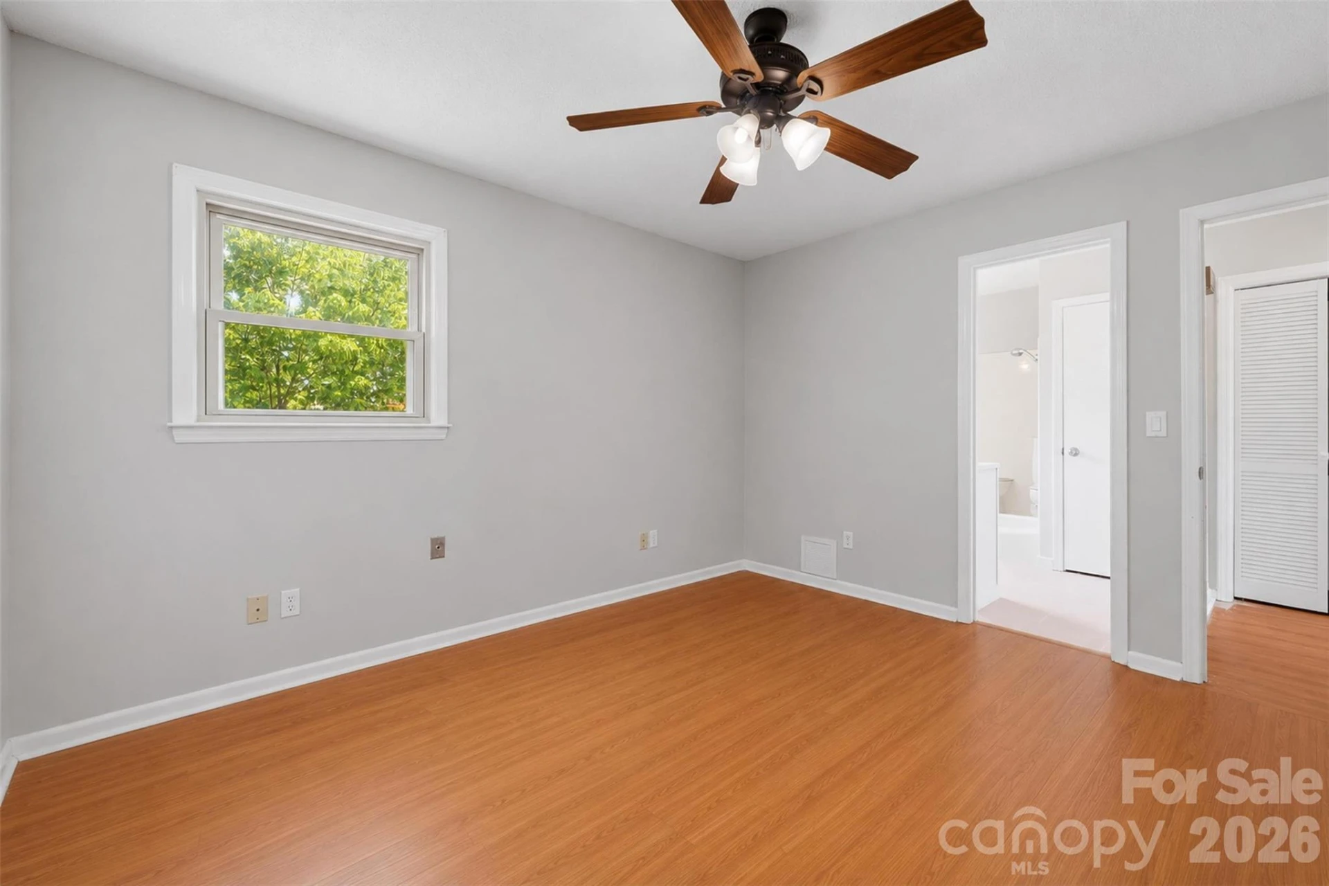 1910 26th Street - Photo 14