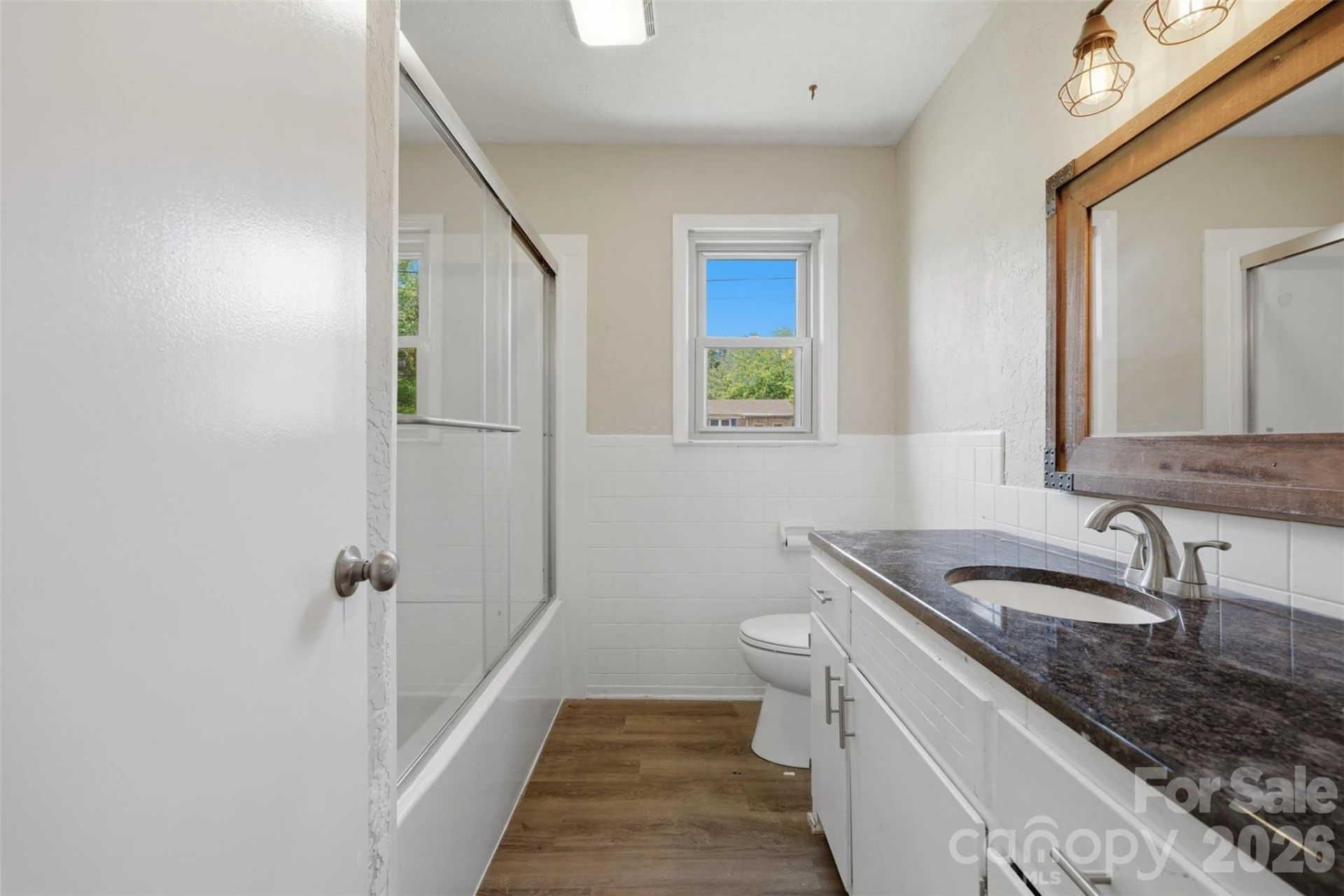 1910 26th Street - Photo 19