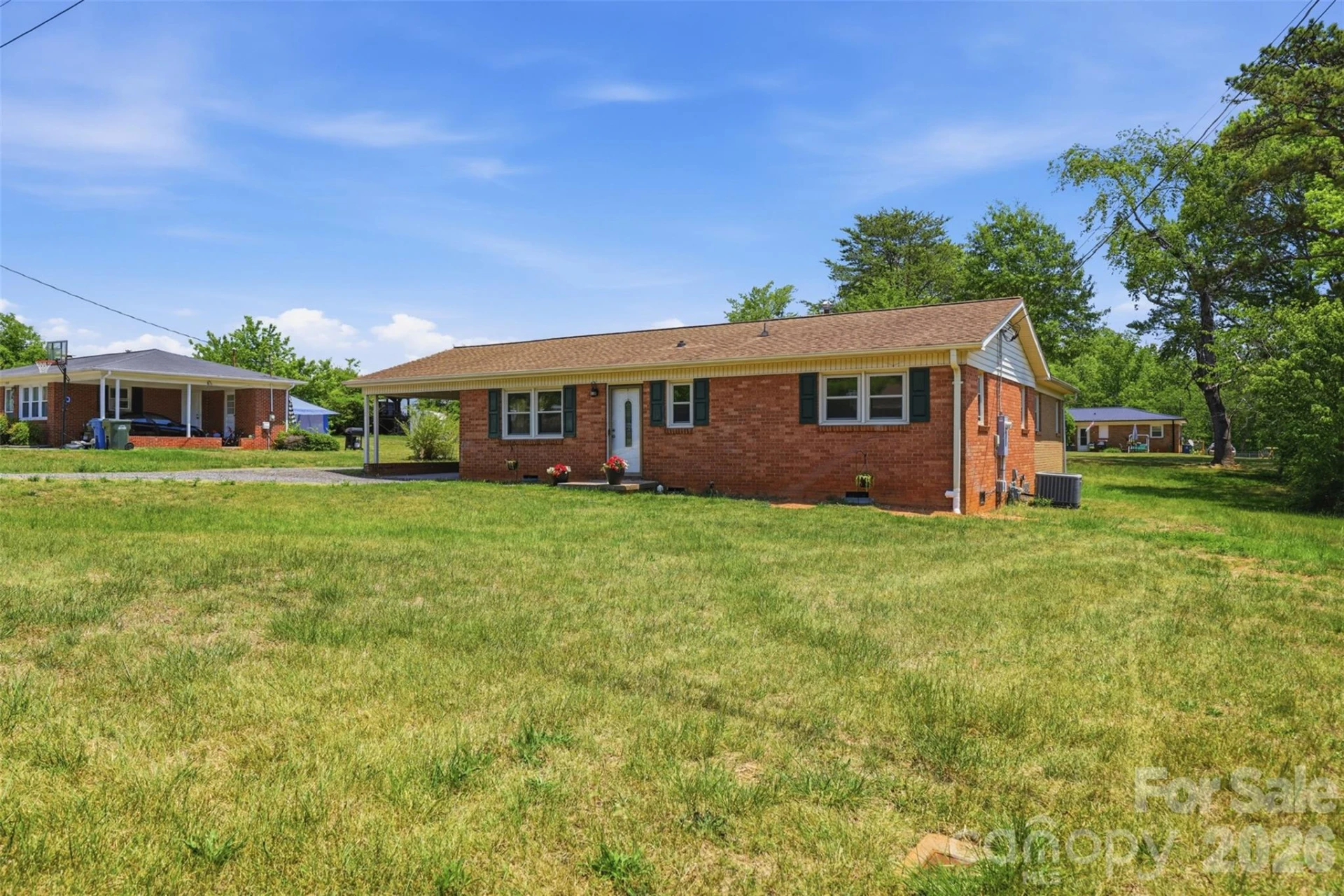 1910 26th Street - Photo 3