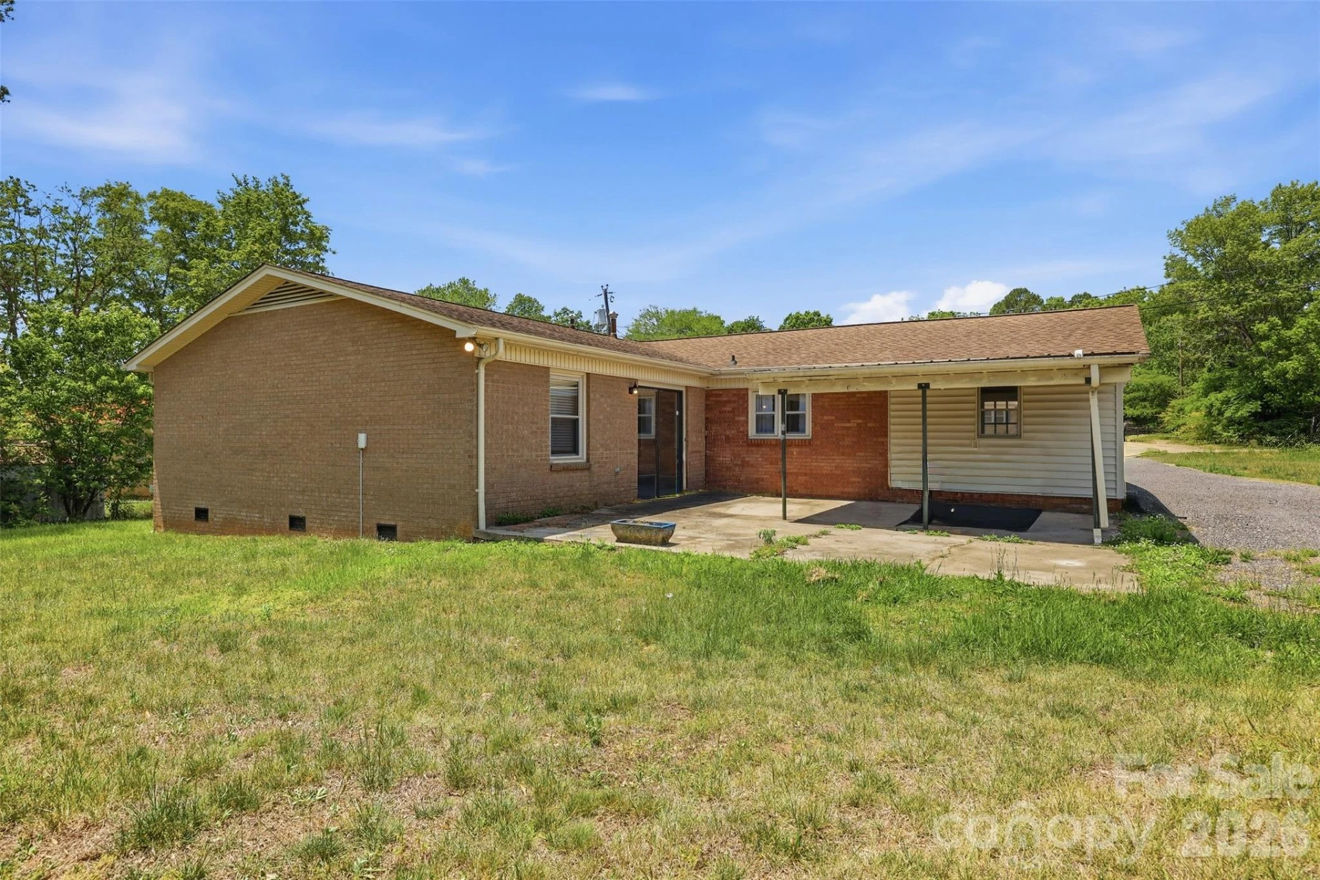1910 26th Street - Photo 4