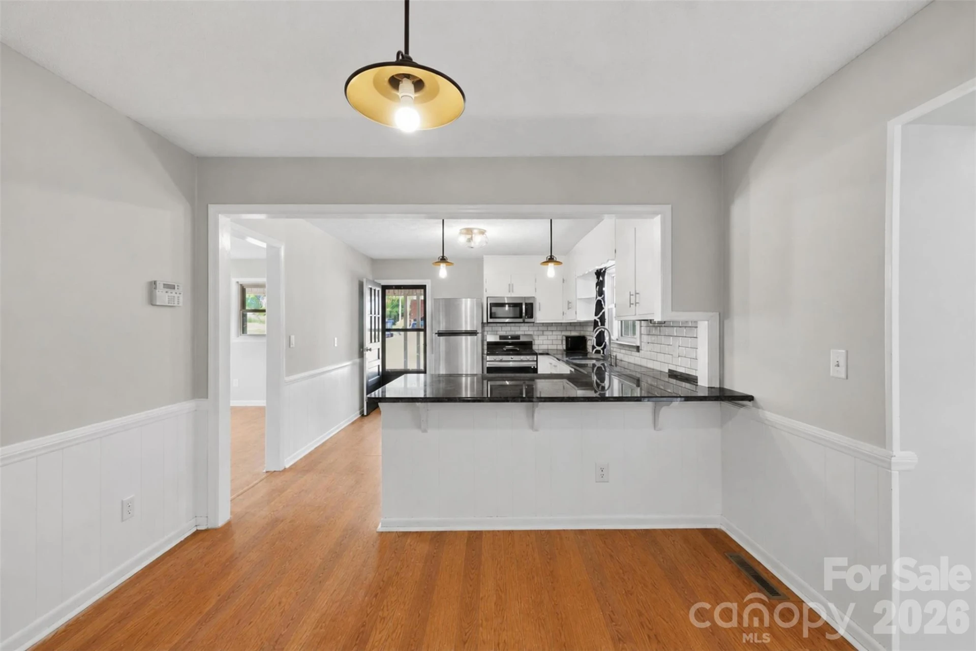 1910 26th Street - Photo 9