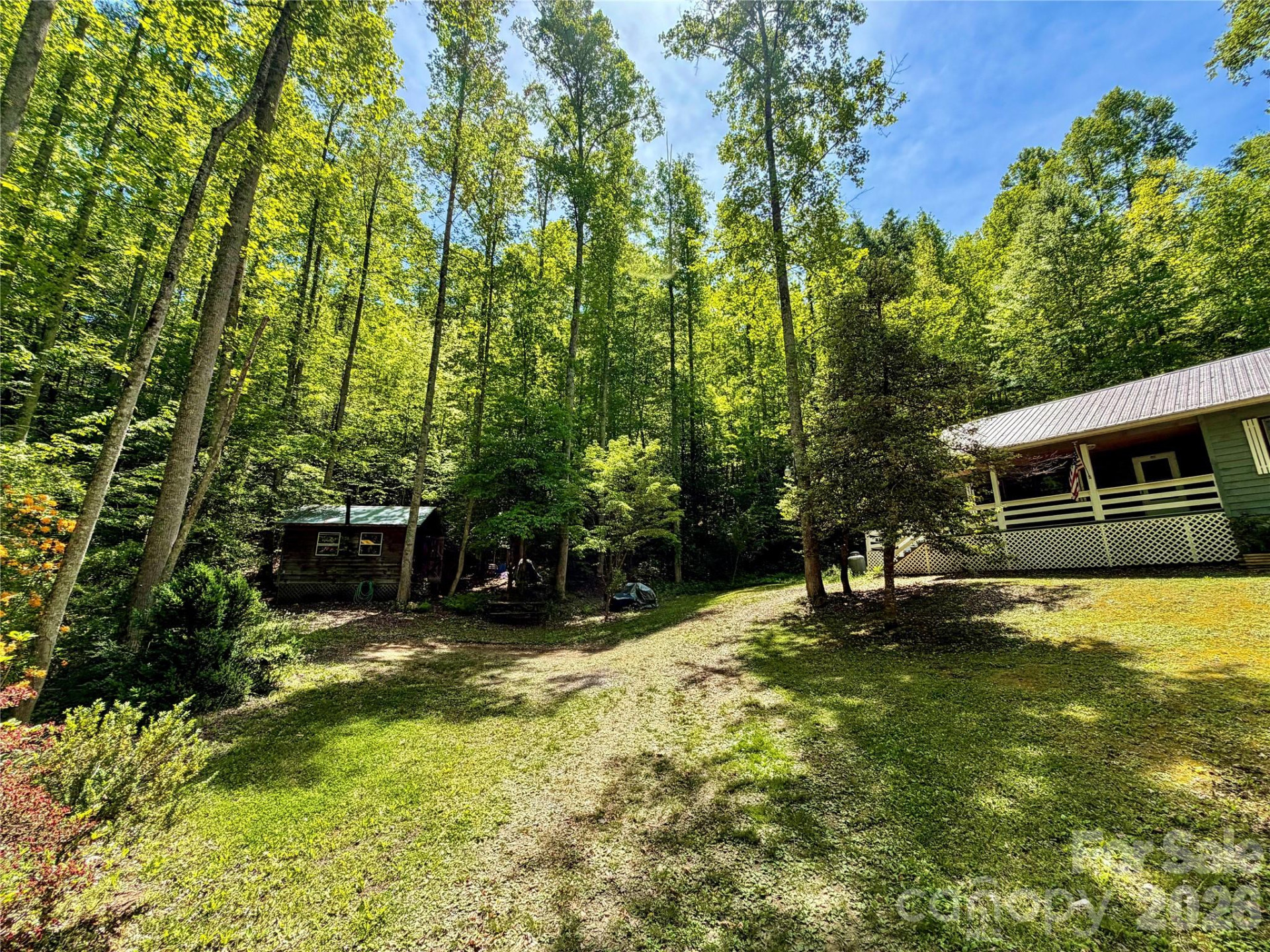 175 Cougar Lane - Photo 2