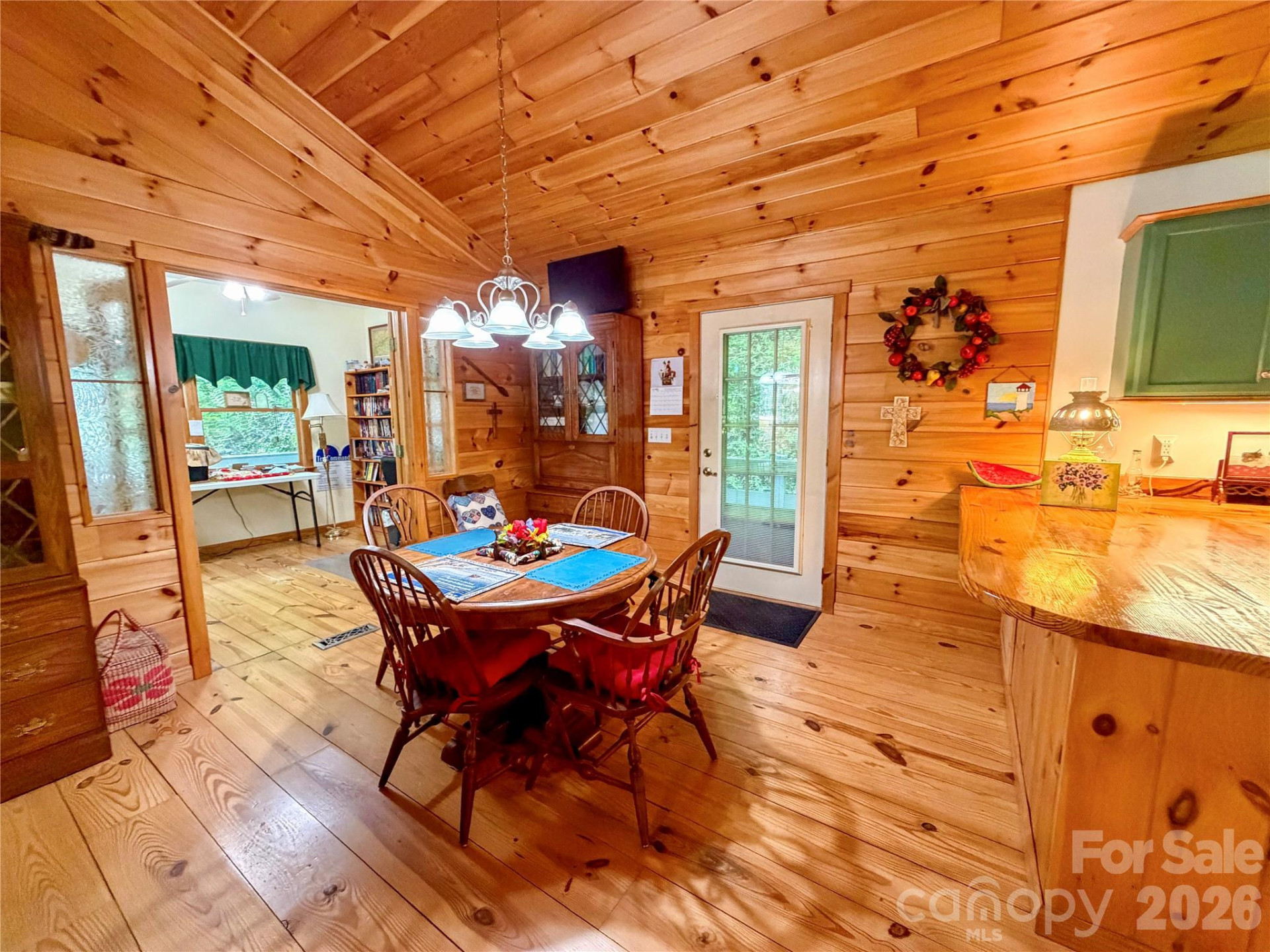 175 Cougar Lane - Photo 11