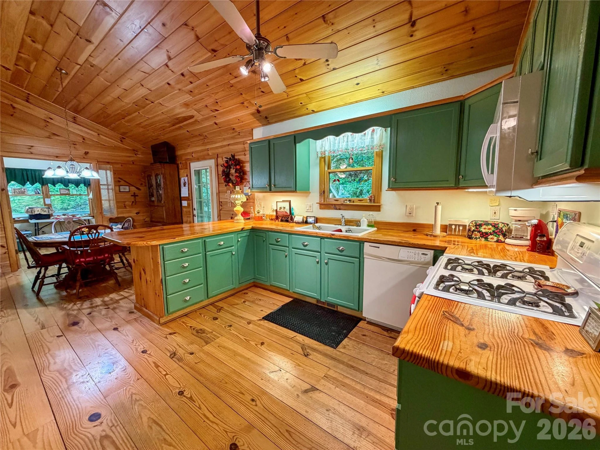 175 Cougar Lane - Photo 8
