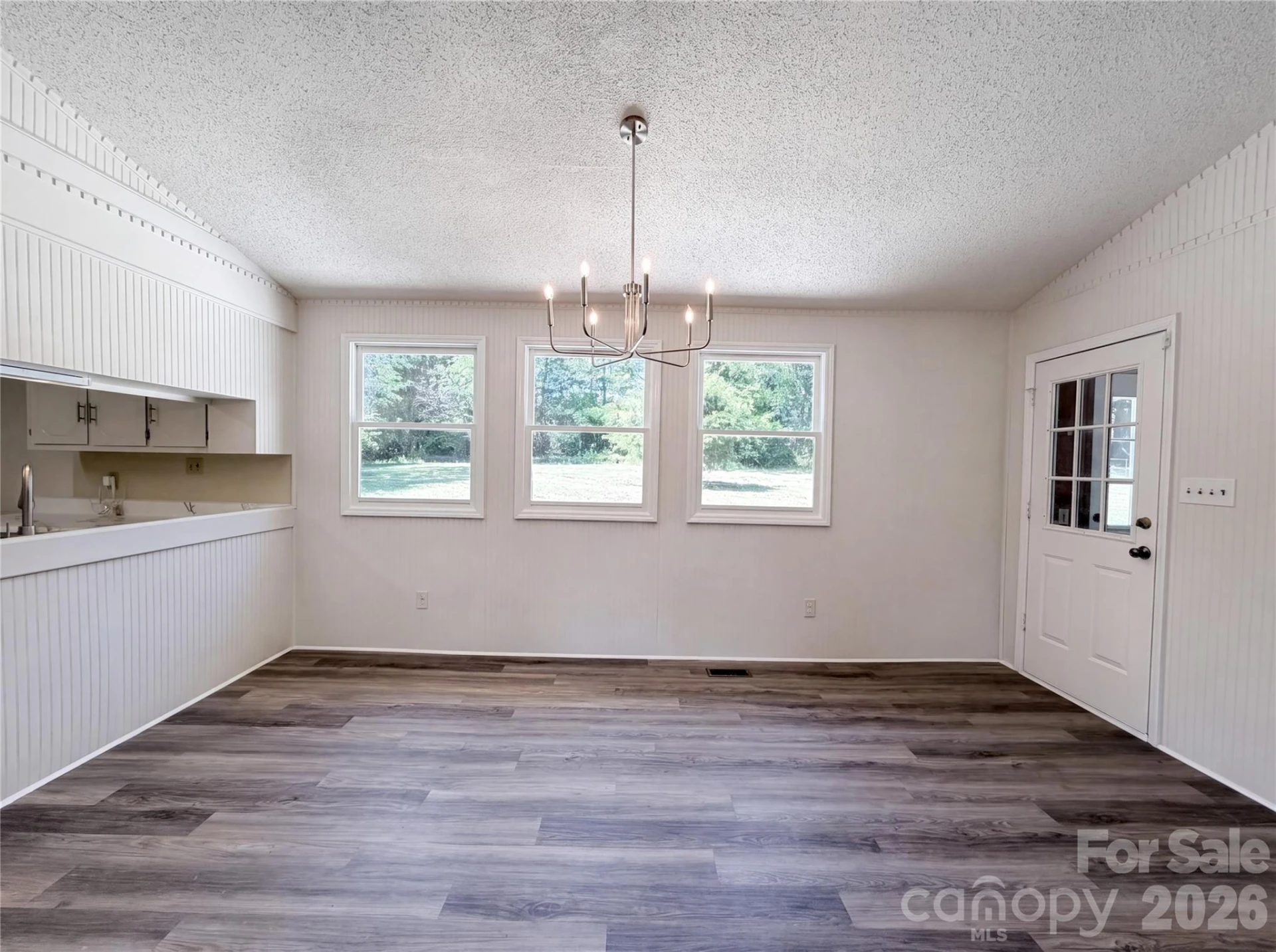 4395 Meadow Lane - Photo 6