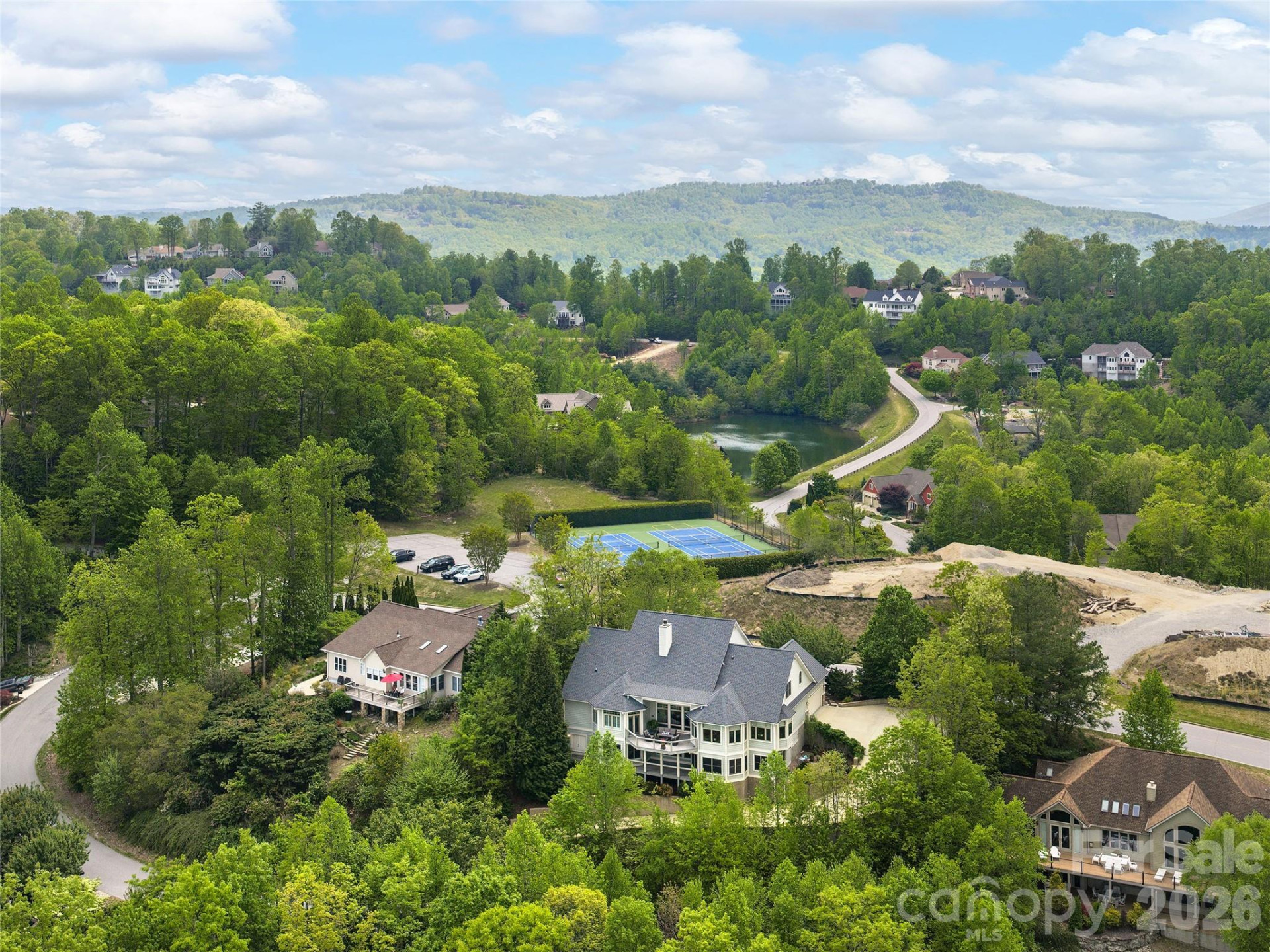 1403 Woodsong Drive - Photo 2