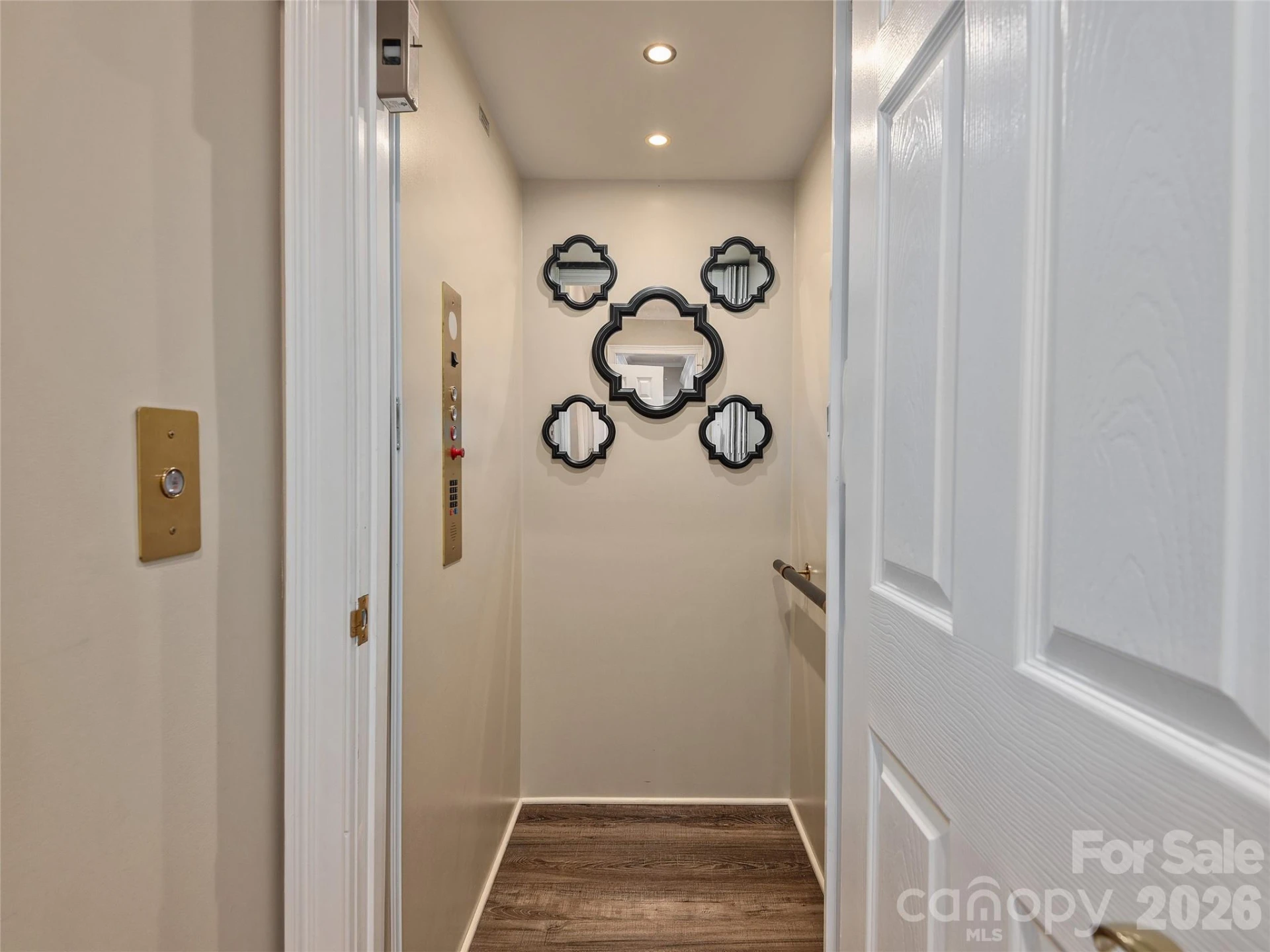 1403 Woodsong Drive - Photo 32