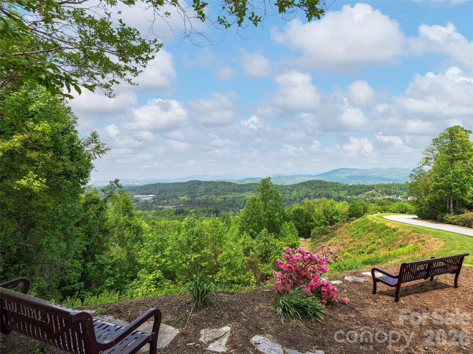 1403 Woodsong Drive - Photo 43