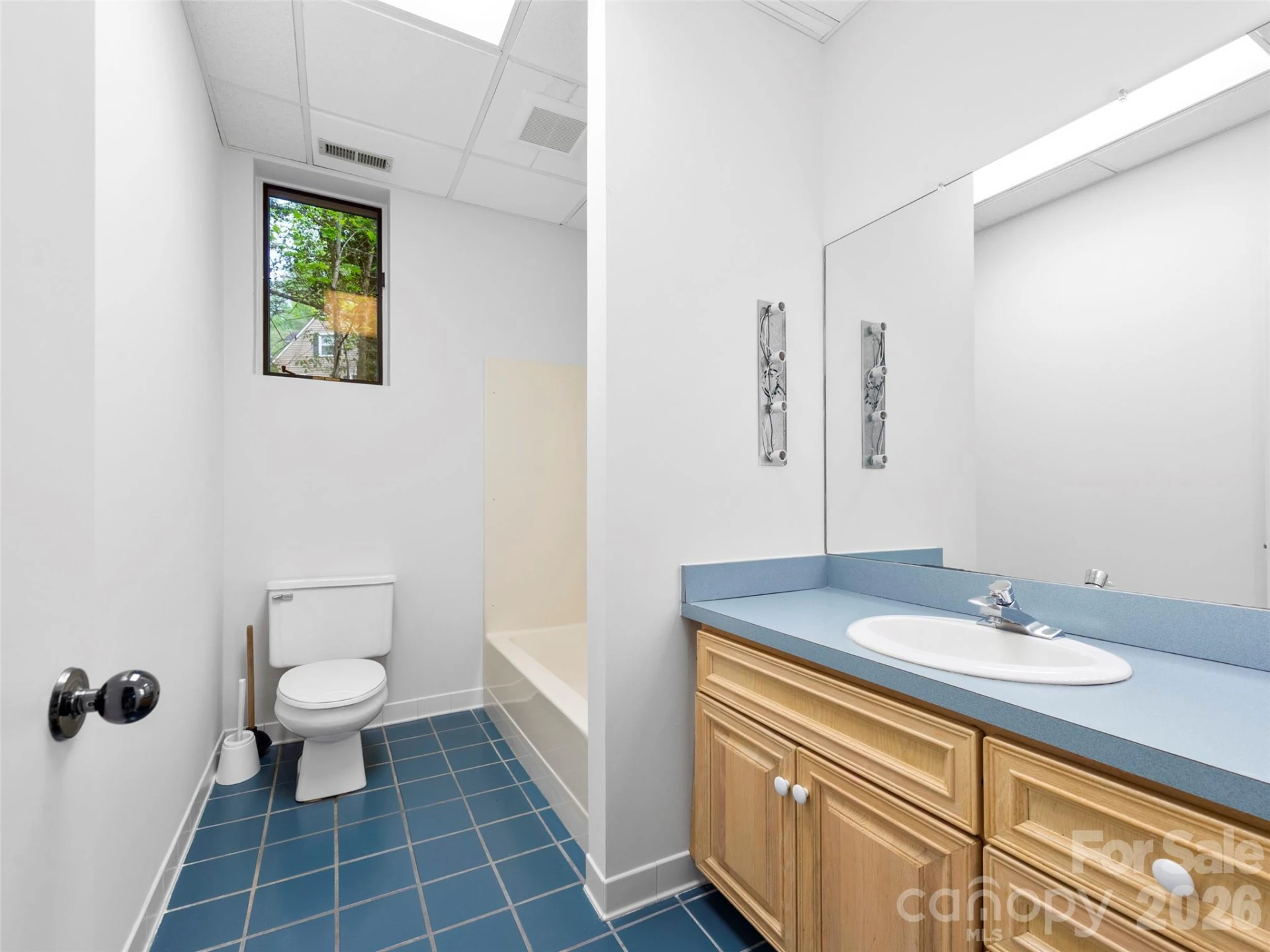 22 Delacy Drive - Photo 31