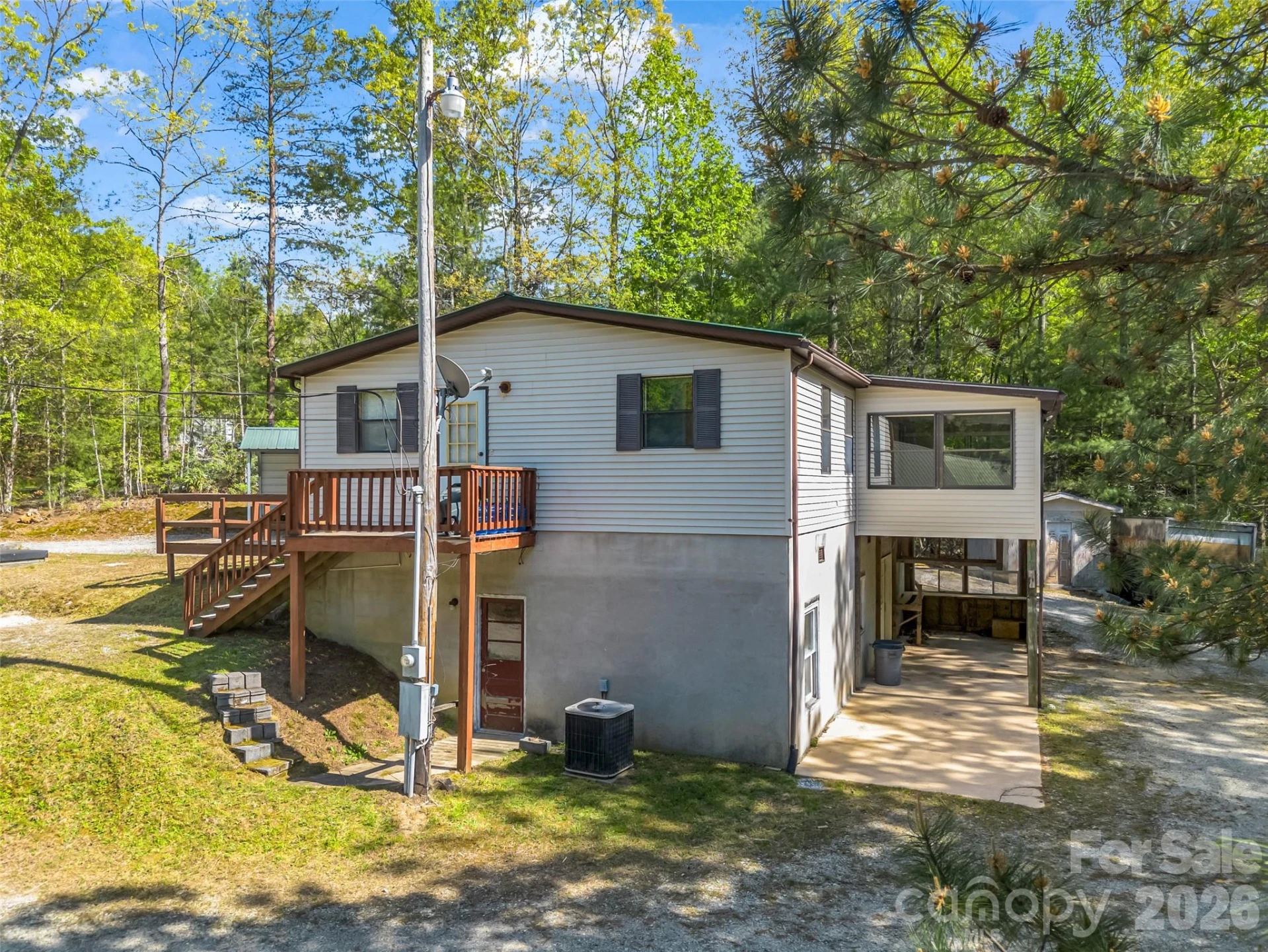 203 Rogat Road - Photo 3