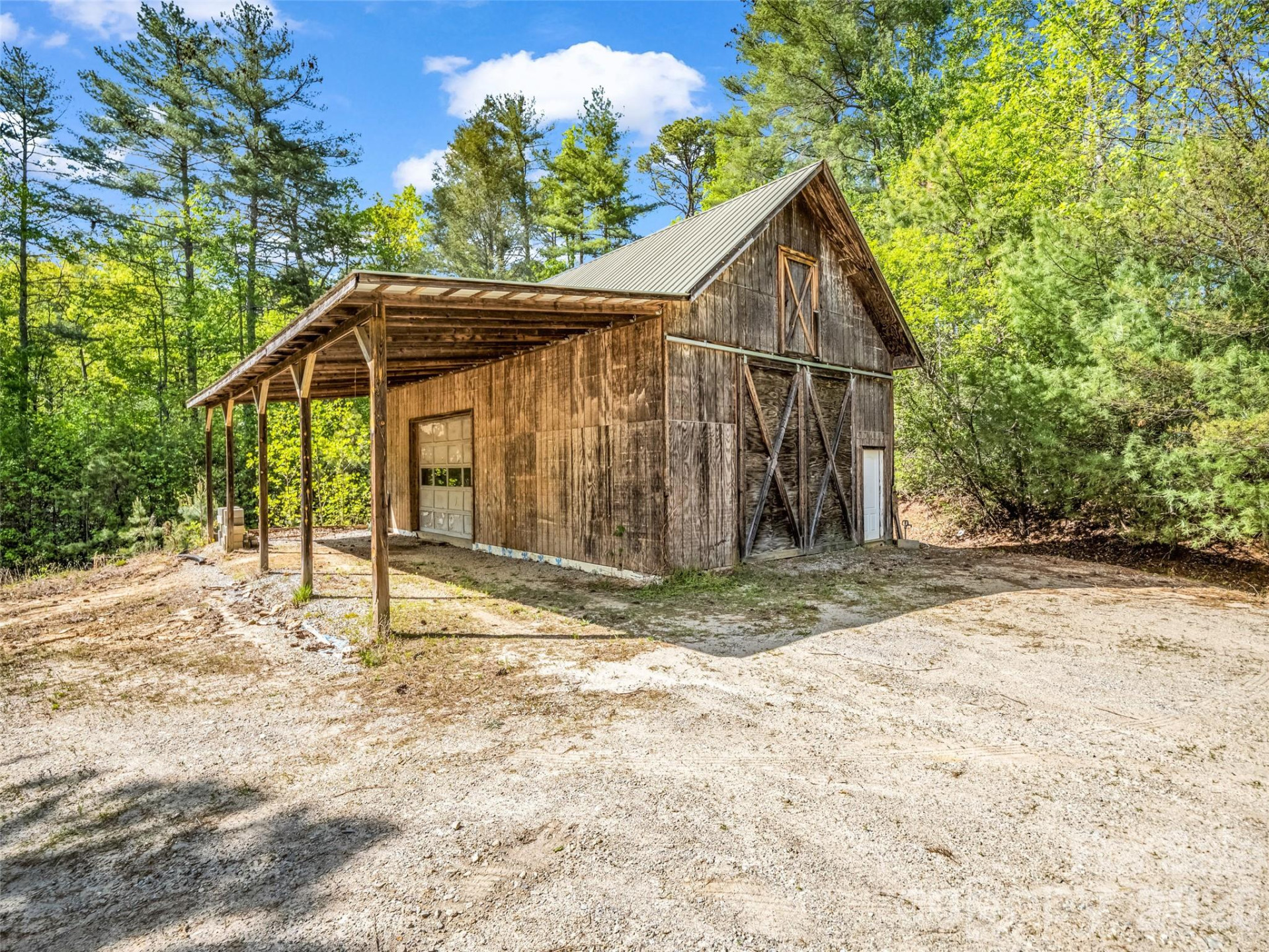 203 Rogat Road - Photo 31