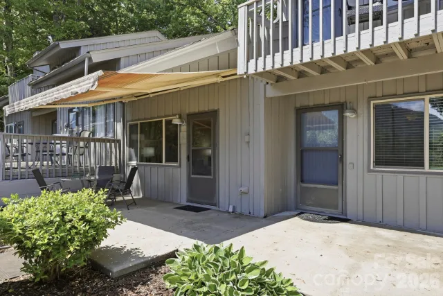 126 Hillside Court, Lake Lure, NC, 28746