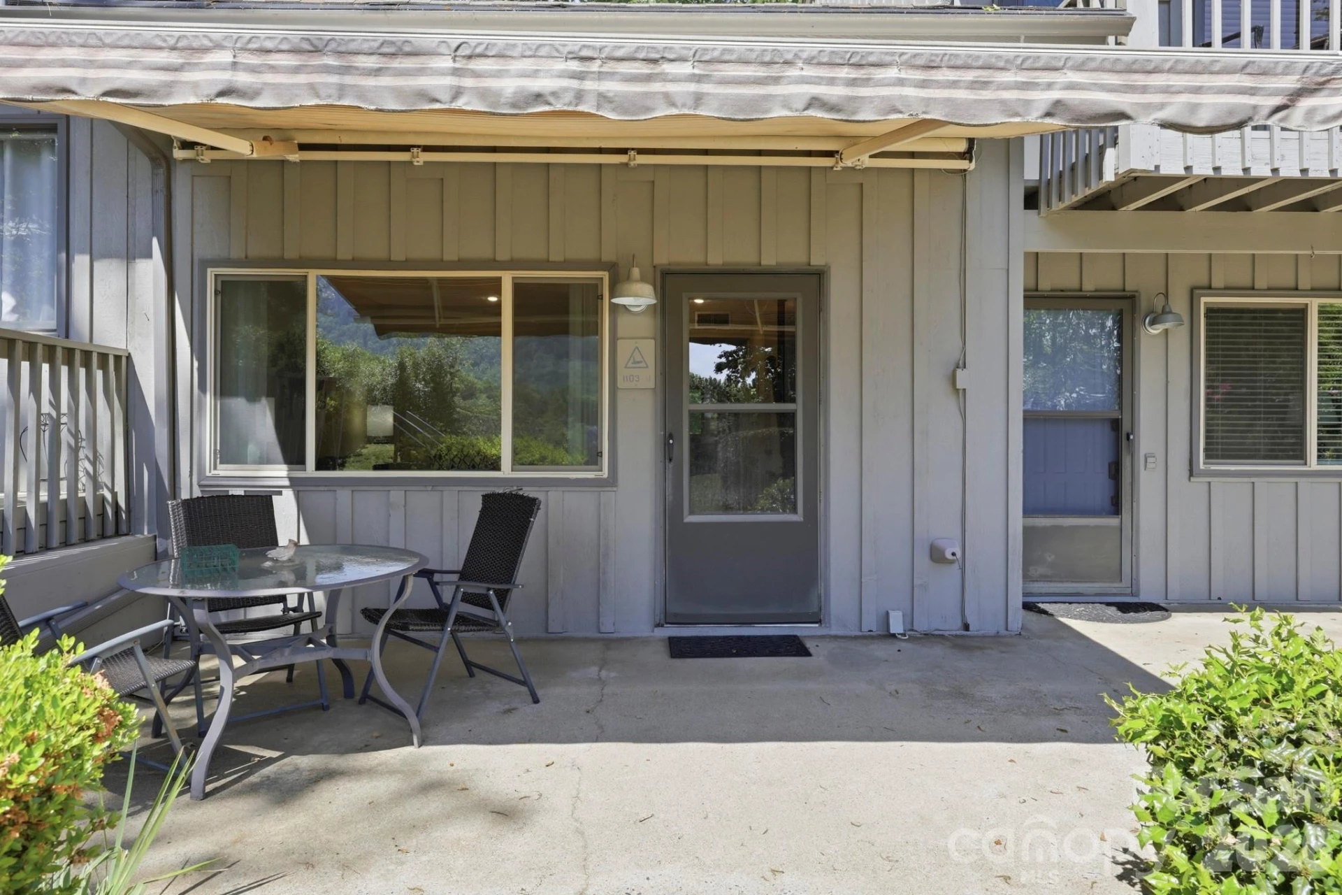 126 Hillside Court - Photo 2