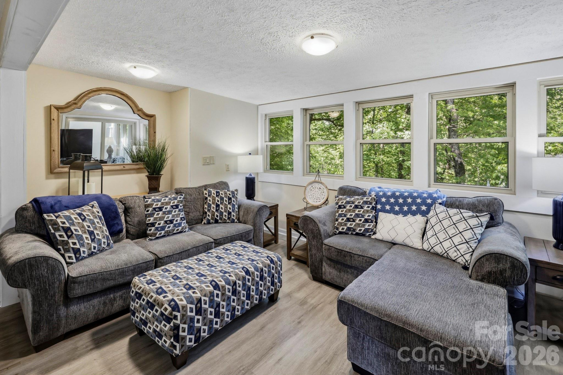 126 Hillside Court - Photo 13