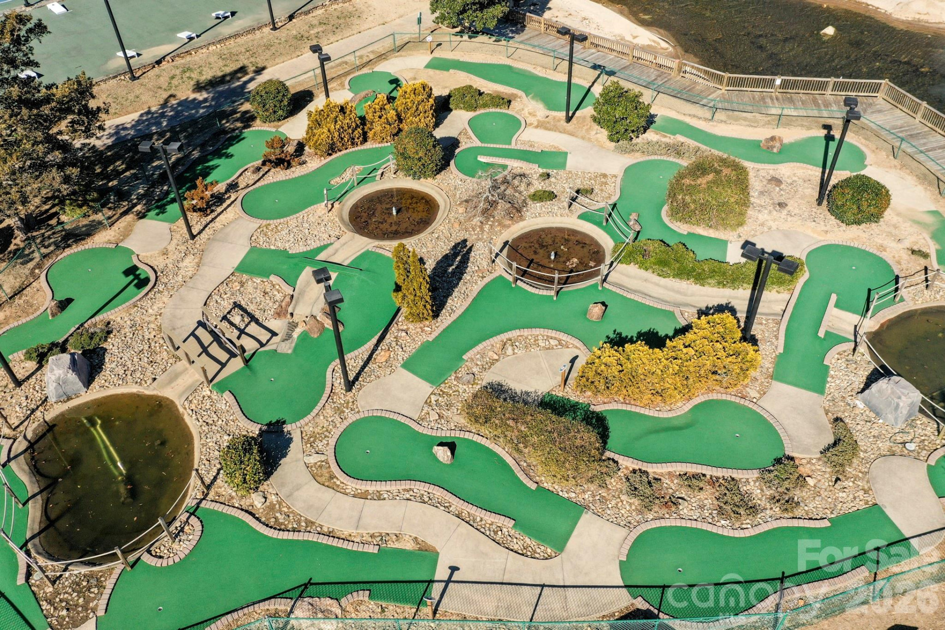 126 Hillside Court - Photo 30