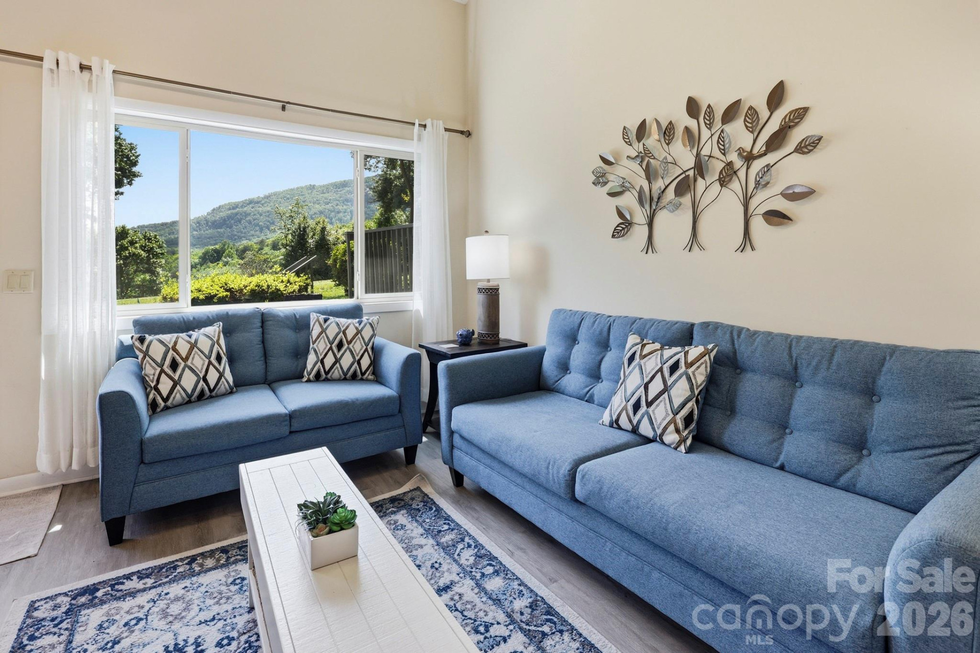 126 Hillside Court - Photo 4