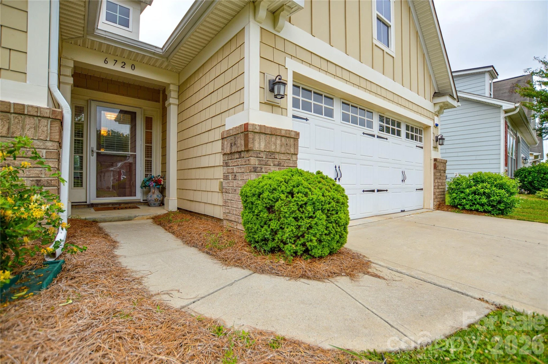 6720 Eastfield Park Drive - Photo 3