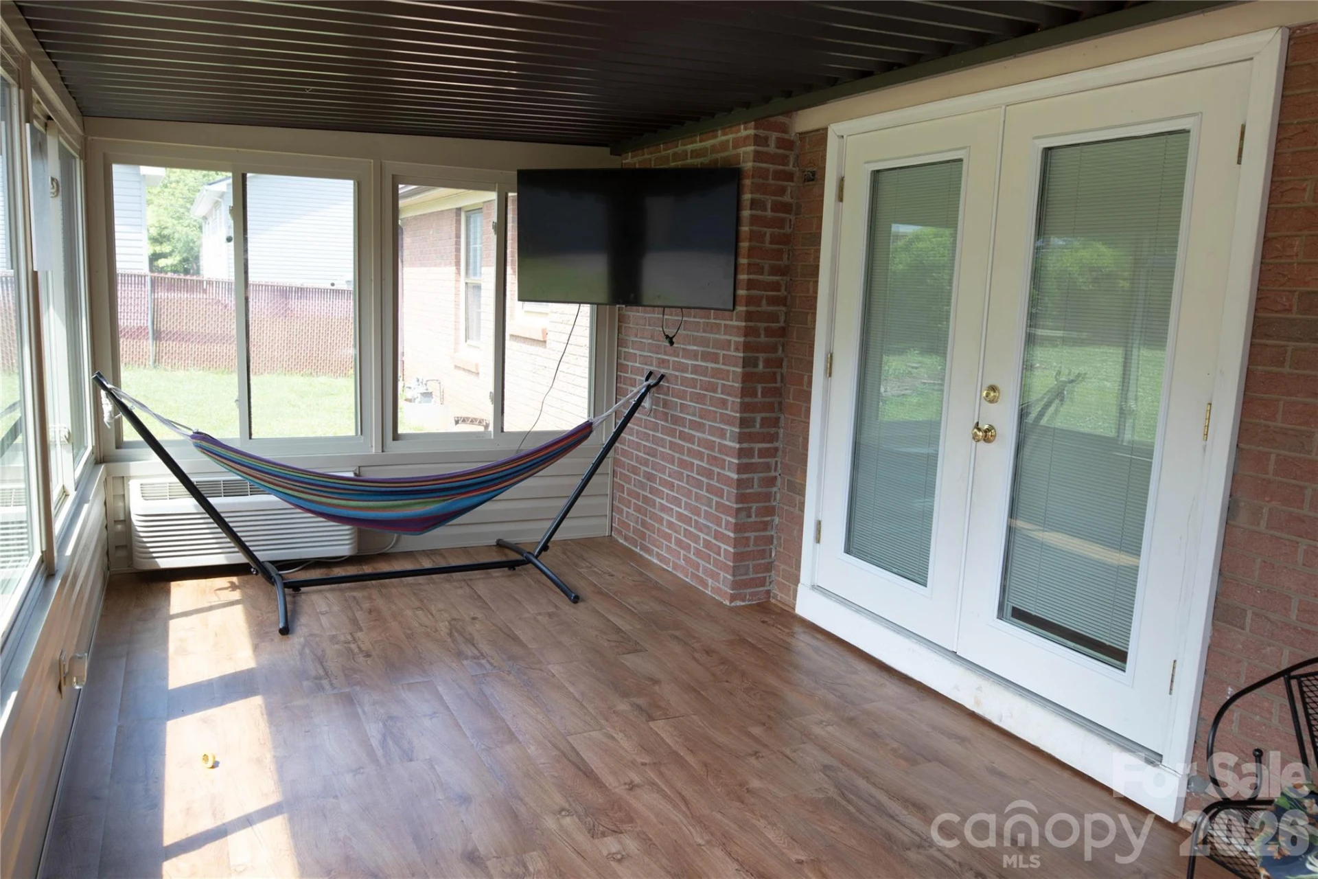 100 Woodward Avenue - Photo 23