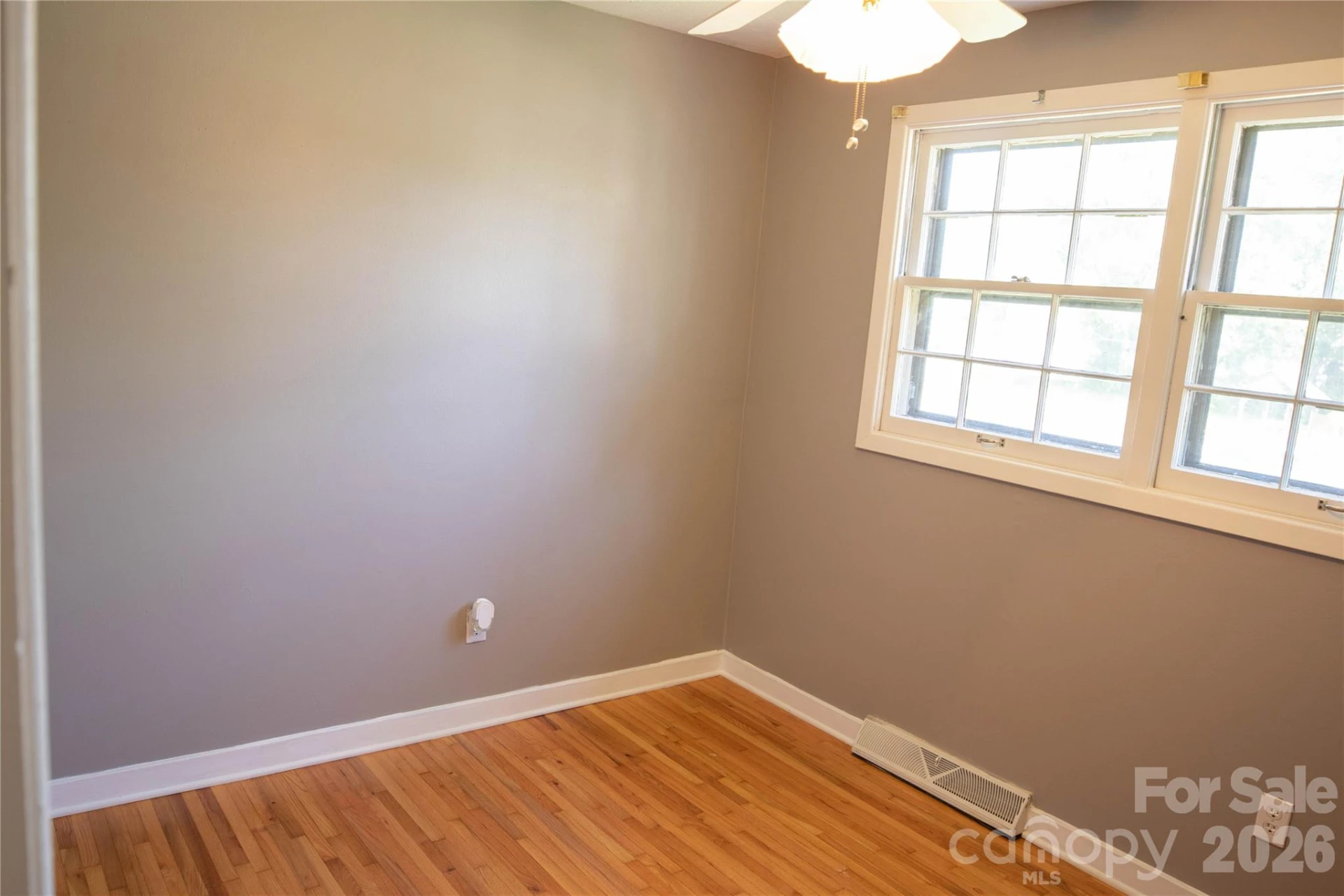 100 Woodward Avenue - Photo 9