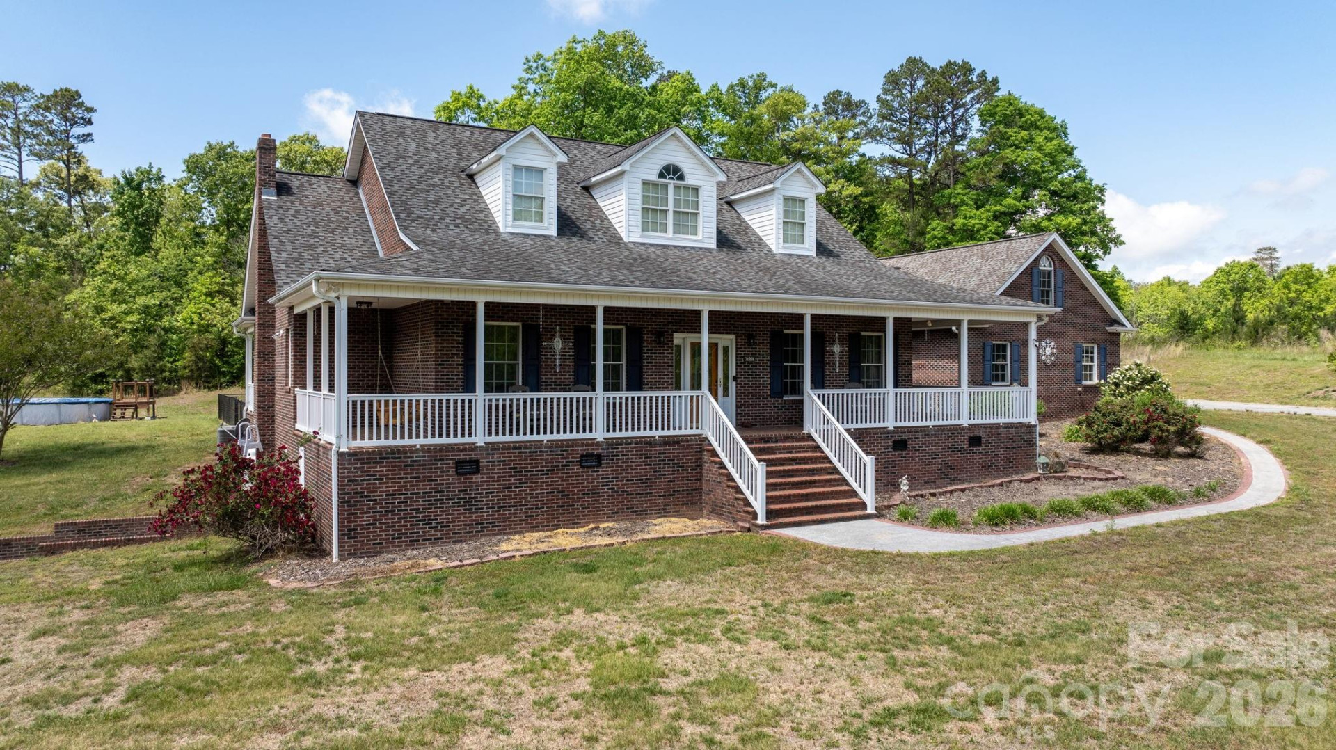 7008 Peyronel Street - Photo 2