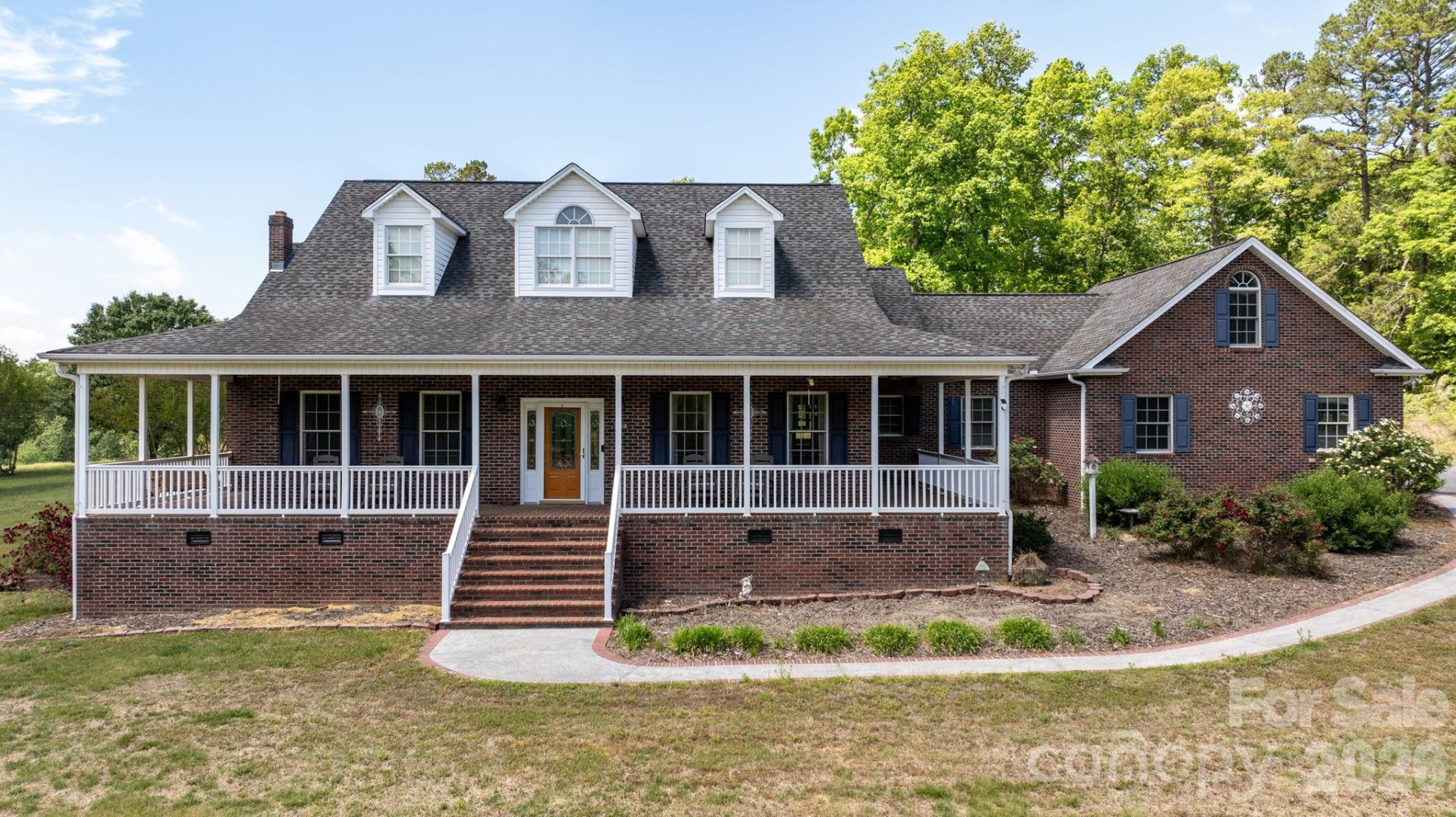 7008 Peyronel Street - Photo 4